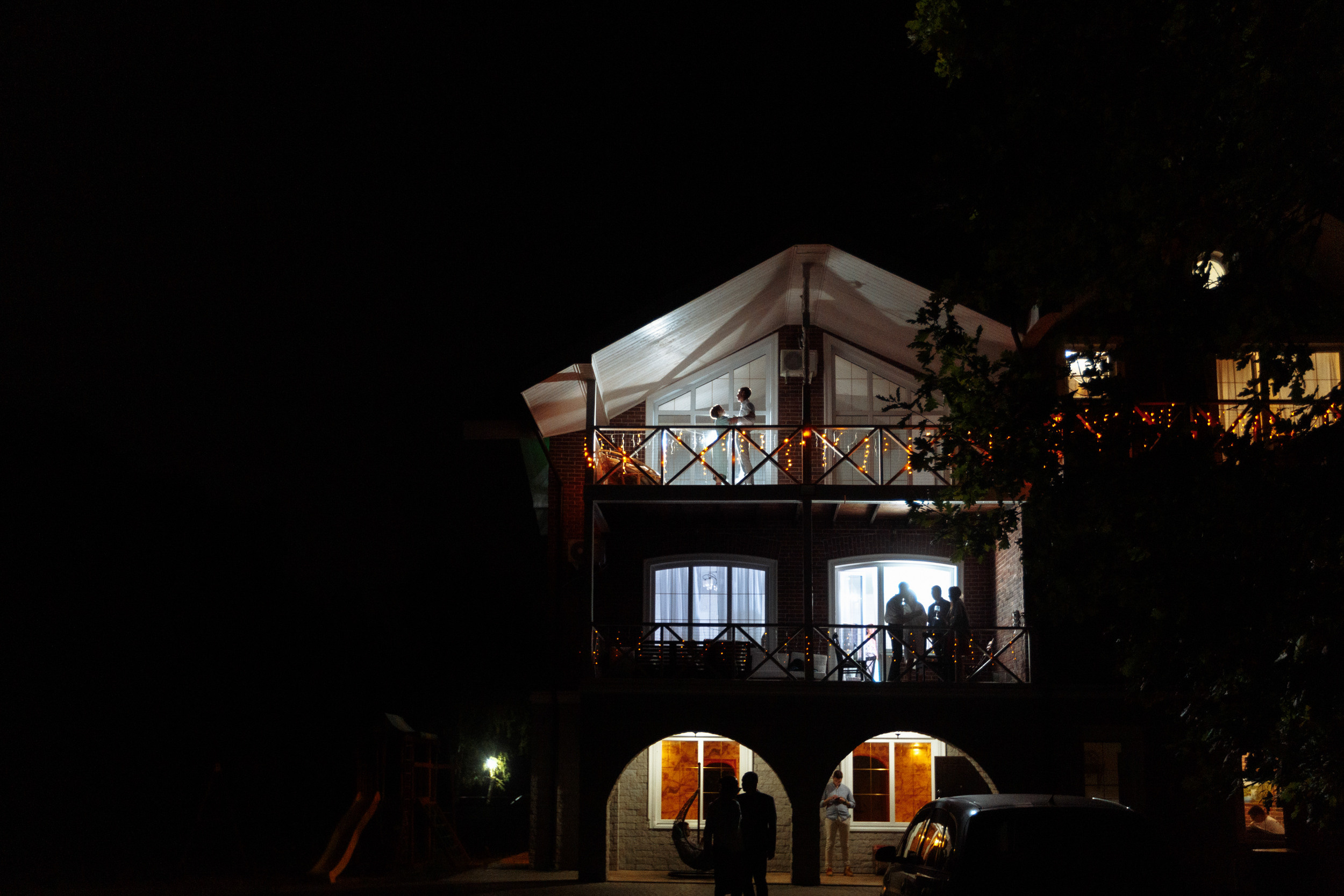 Веселый банкет в коттедже. Арина & Коля. Фотограф Чугунов Александр