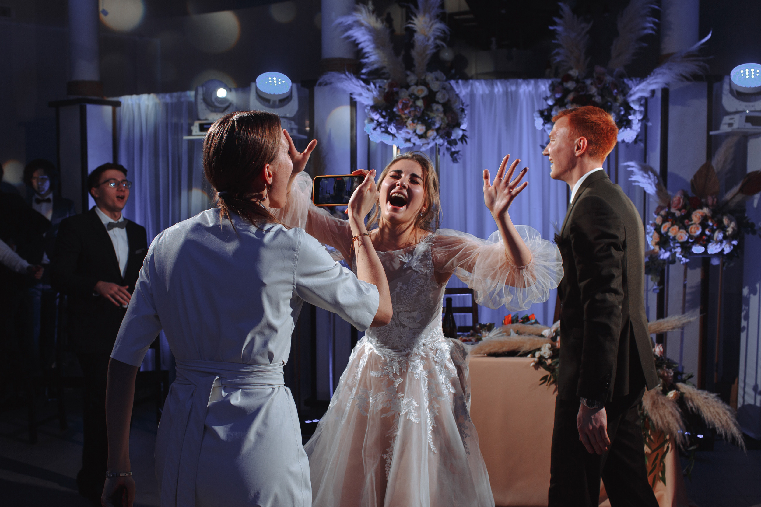 Небольшая прогулка и шумный банкет! Даша & Дмитрий. Фотограф Чугунов Александр