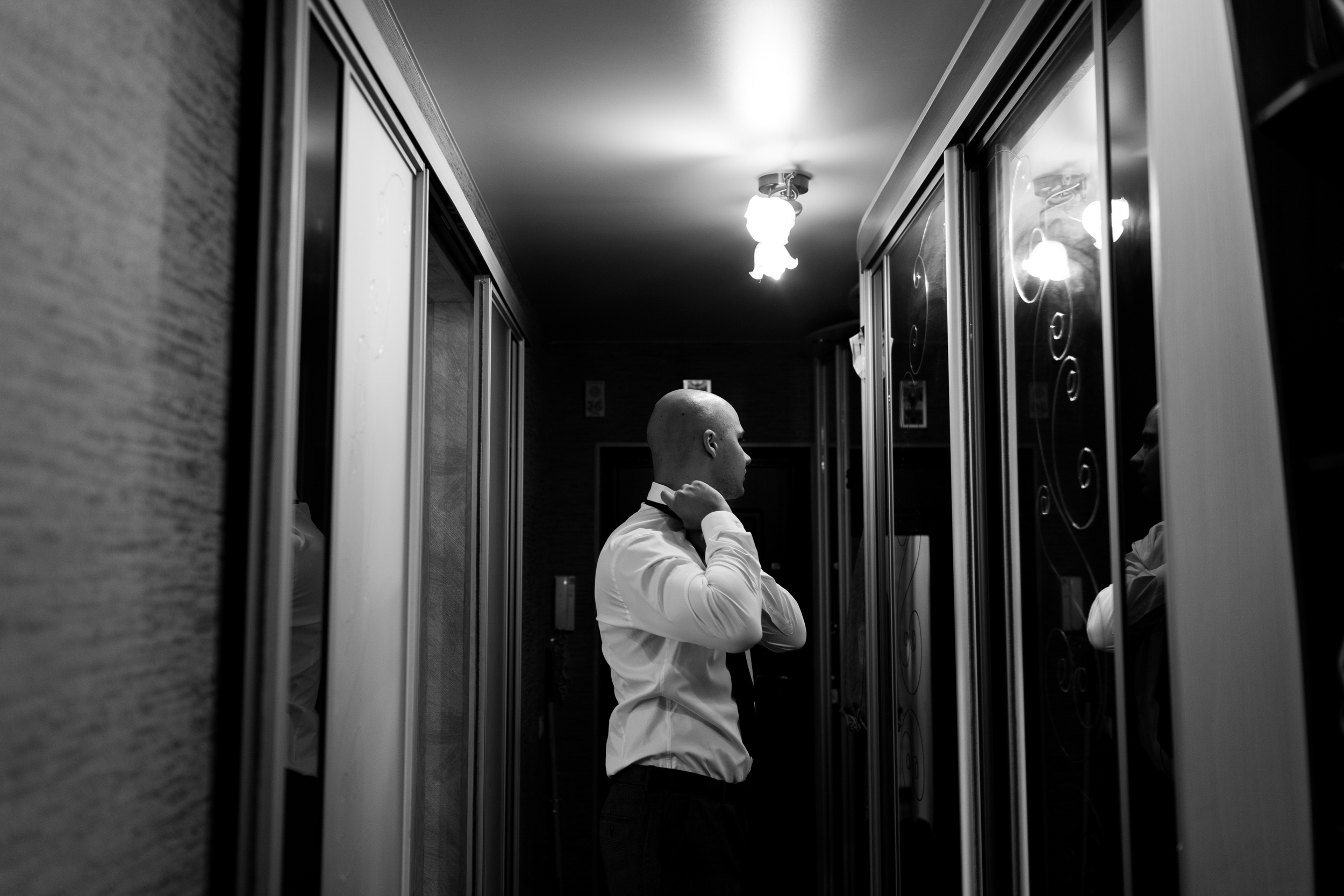 Сборы с друзьями и прогулка в кофейне. Миша & Маша. Фотограф Чугунов Александр