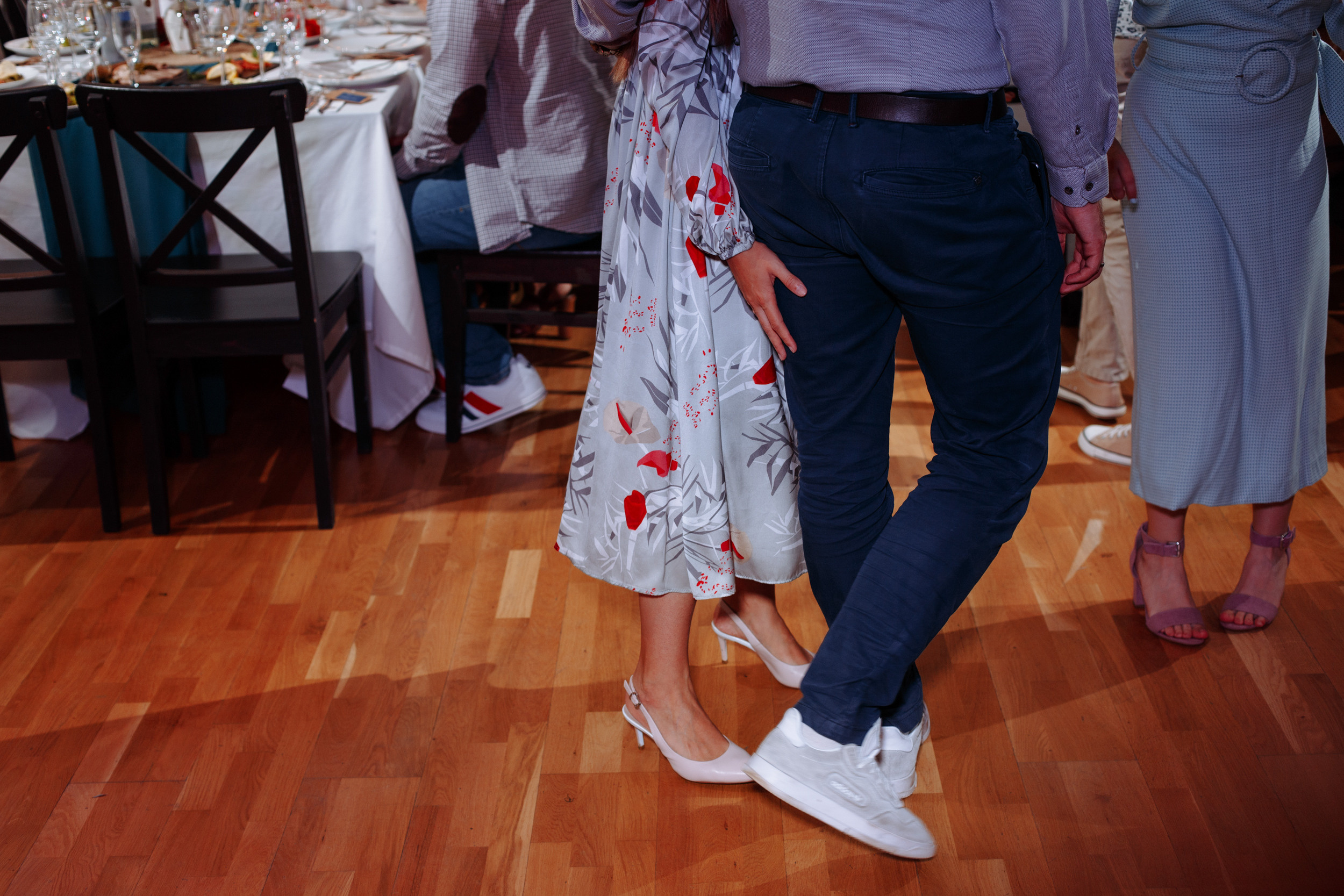 Веселый банкет в коттедже. Арина & Коля. Фотограф Чугунов Александр