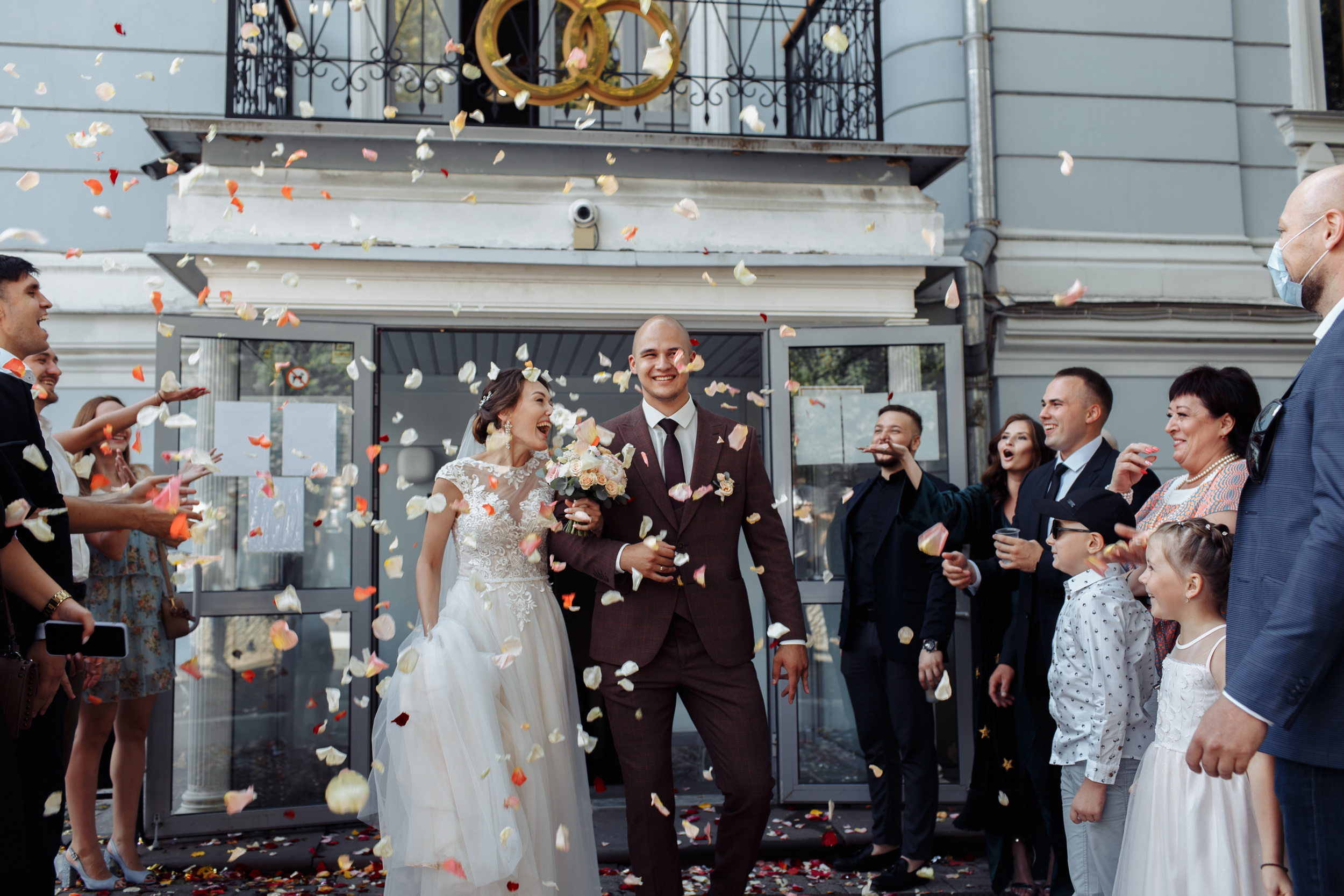 Сборы с друзьями и прогулка в кофейне. Миша & Маша. Фотограф Чугунов Александр