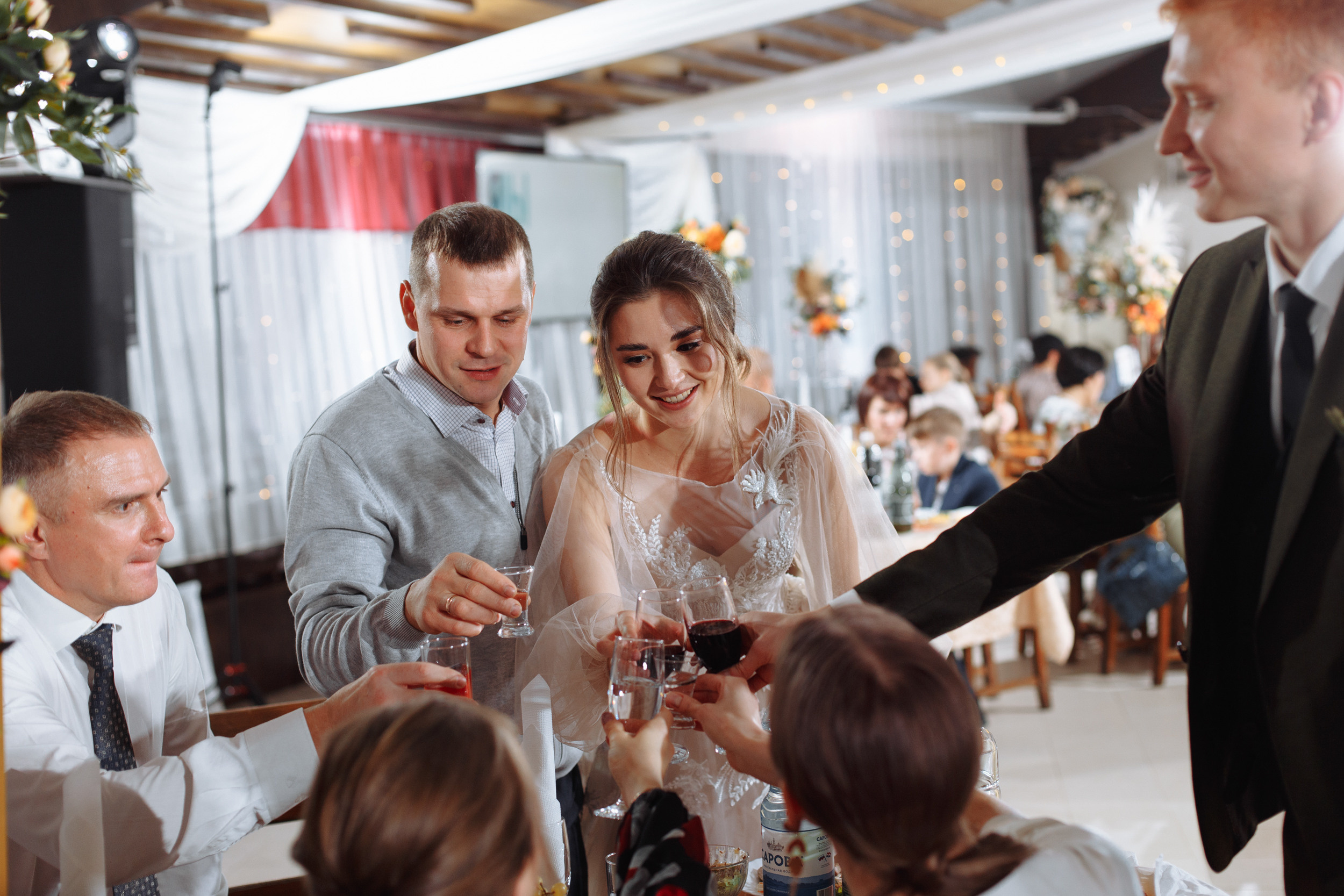 Небольшая прогулка и шумный банкет! Даша & Дмитрий. Фотограф Чугунов Александр