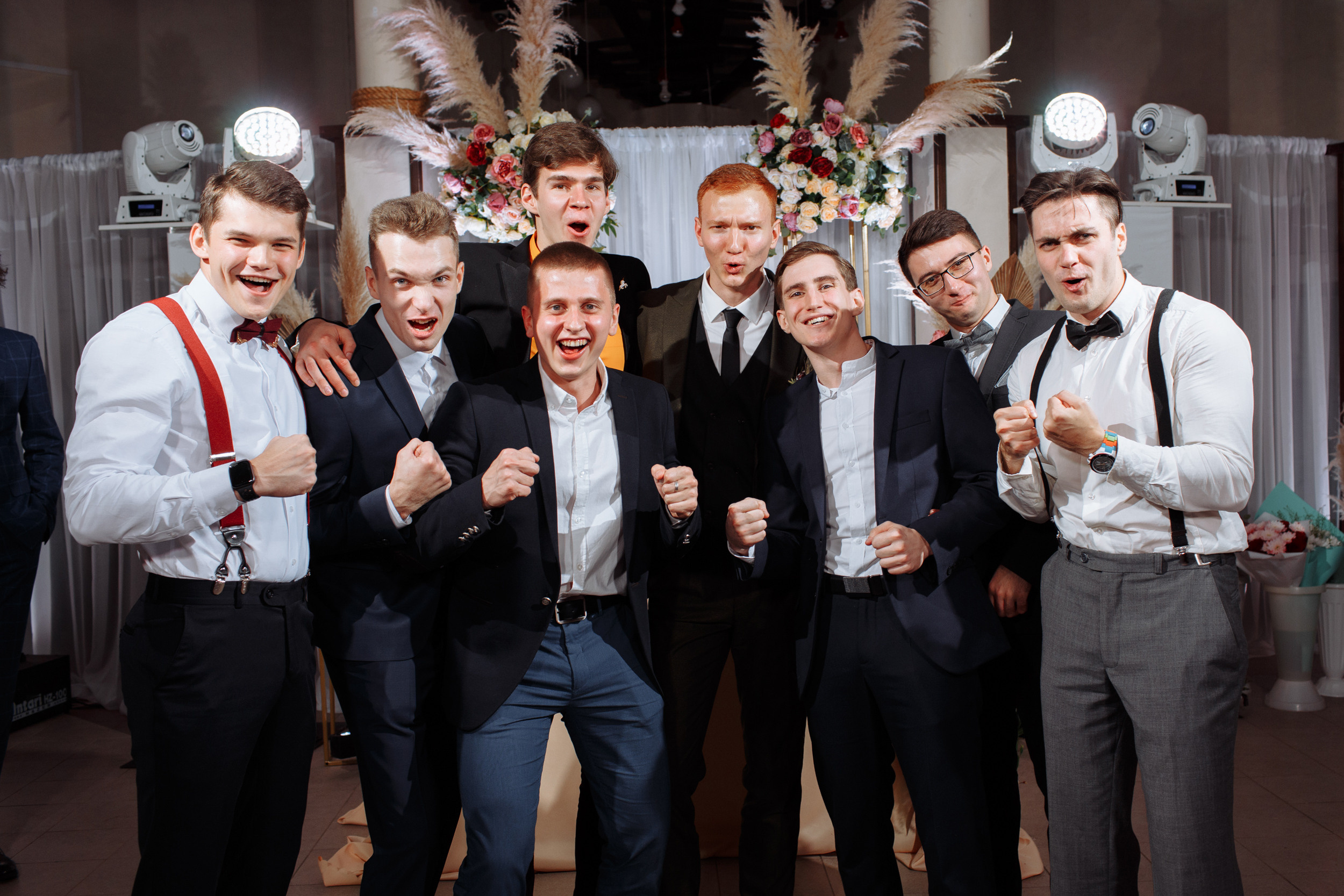 Небольшая прогулка и шумный банкет! Даша & Дмитрий. Фотограф Чугунов Александр