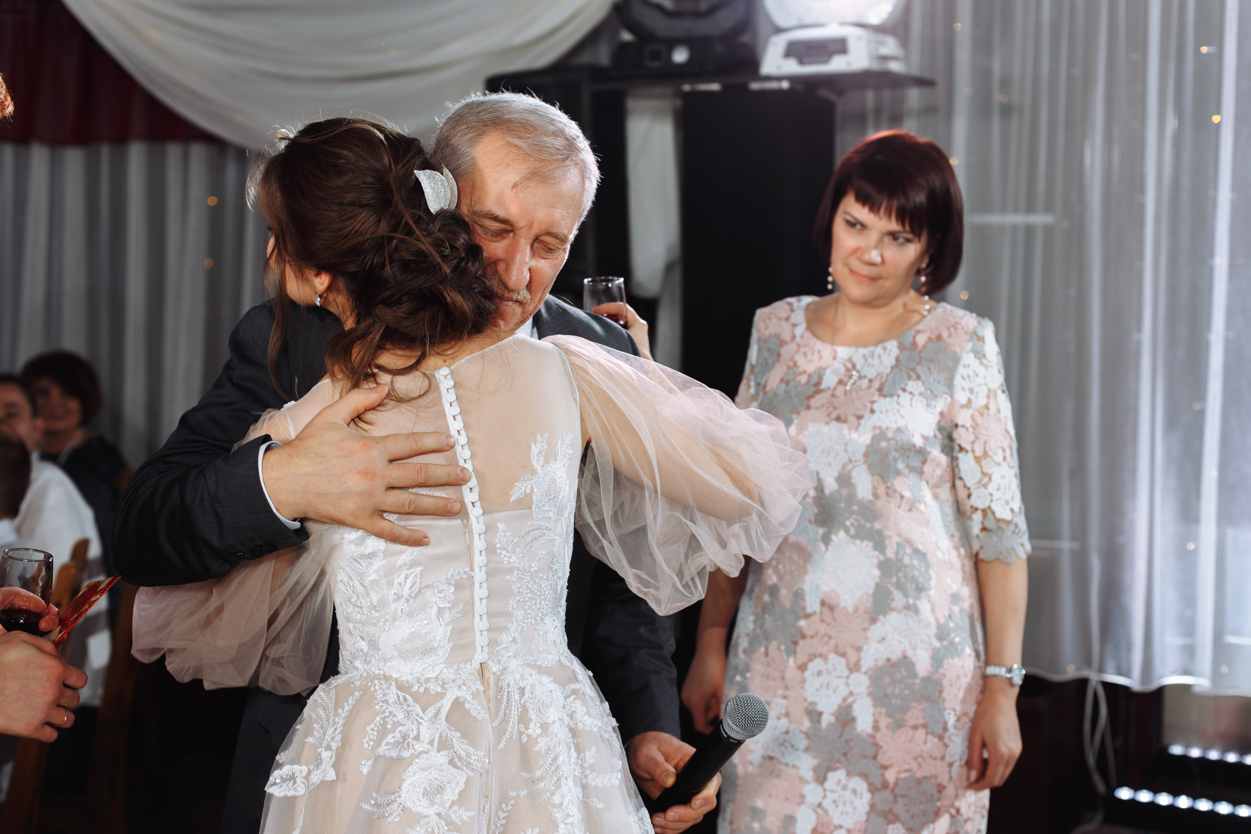 Небольшая прогулка и шумный банкет! Даша & Дмитрий. Фотограф Чугунов Александр