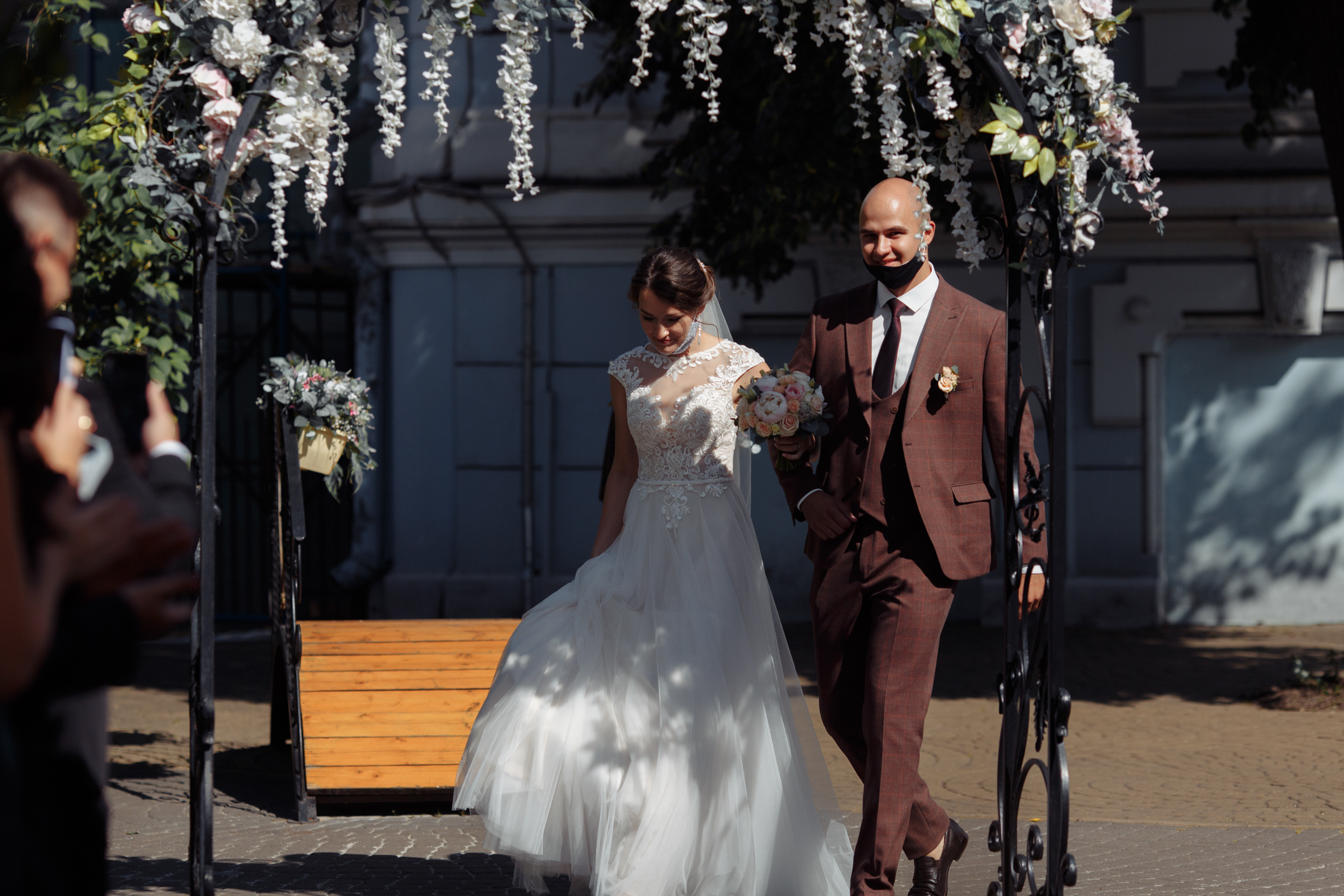 Сборы с друзьями и прогулка в кофейне. Миша & Маша. Фотограф Чугунов Александр