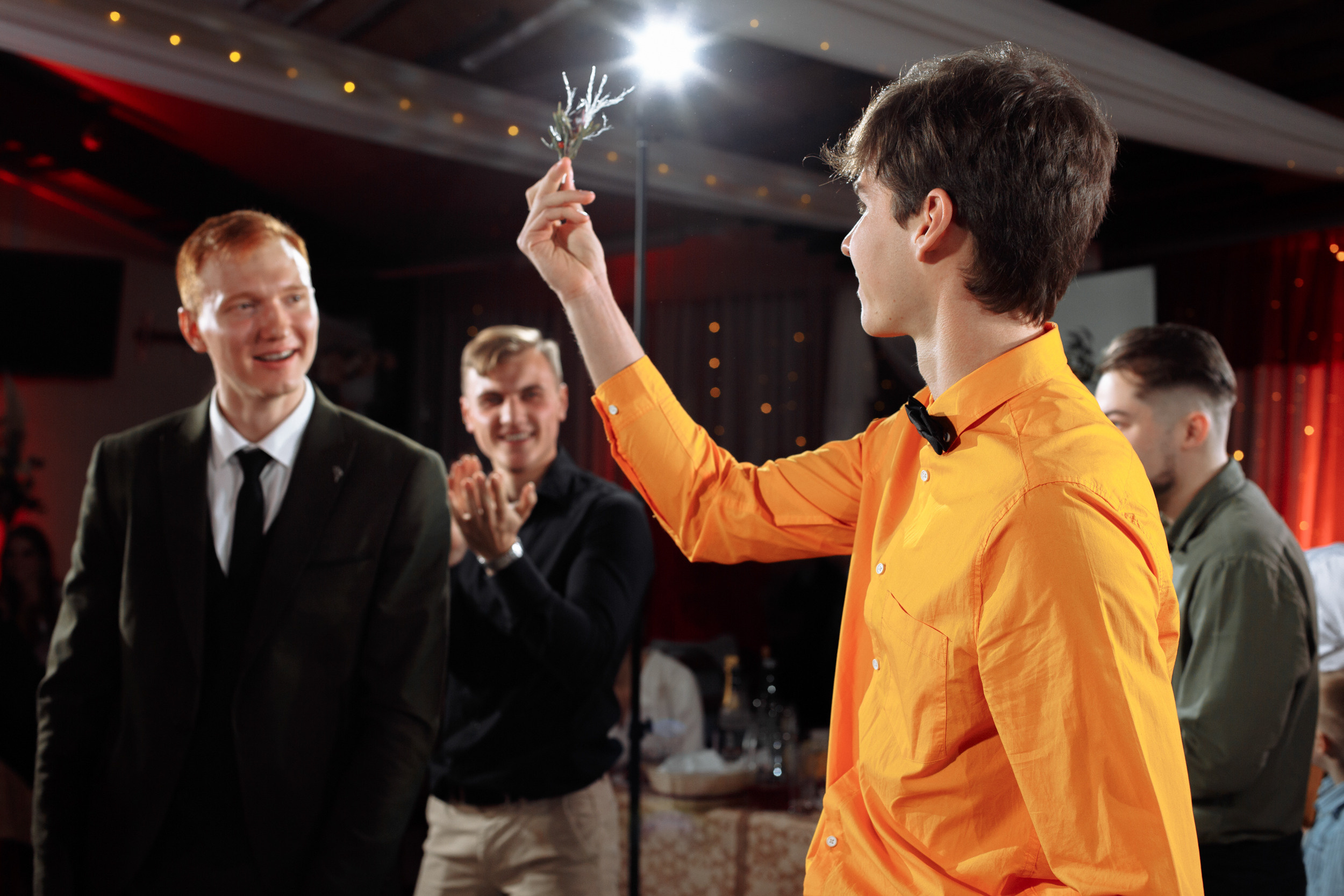 Небольшая прогулка и шумный банкет! Даша & Дмитрий. Фотограф Чугунов Александр