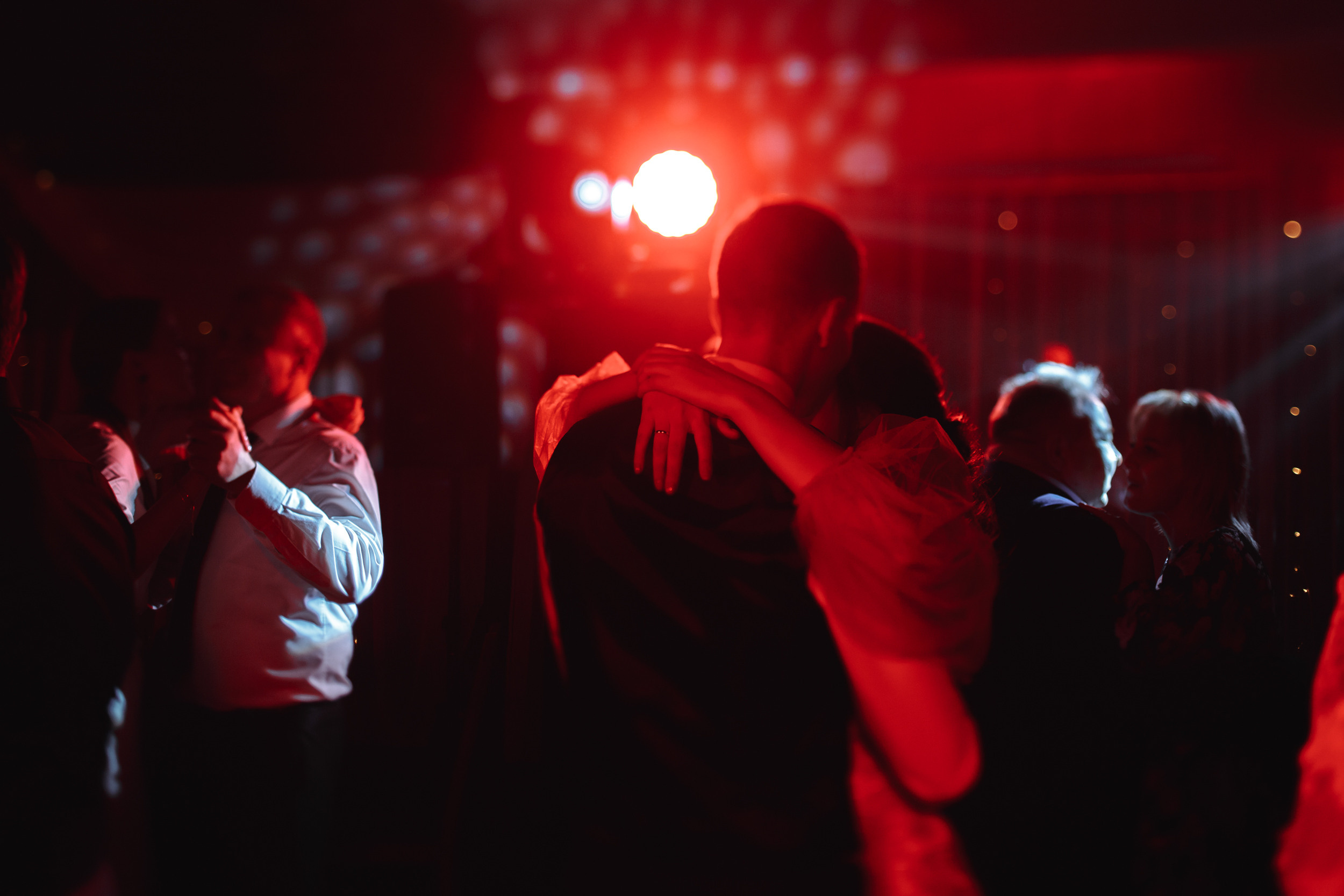 Небольшая прогулка и шумный банкет! Даша & Дмитрий. Фотограф Чугунов Александр