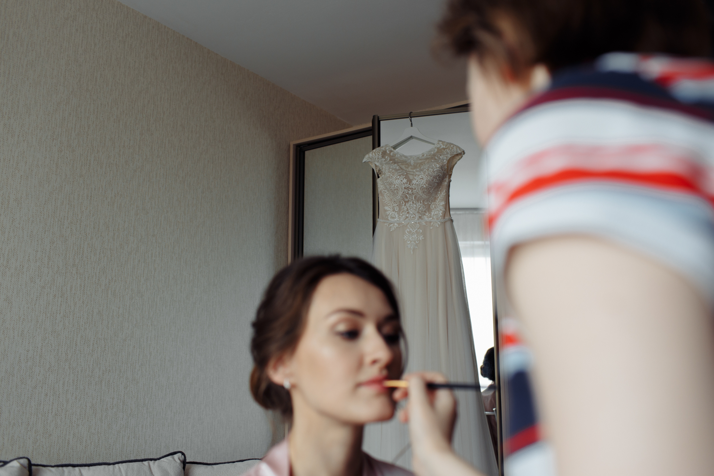 Сборы с друзьями и прогулка в кофейне. Миша & Маша. Фотограф Чугунов Александр