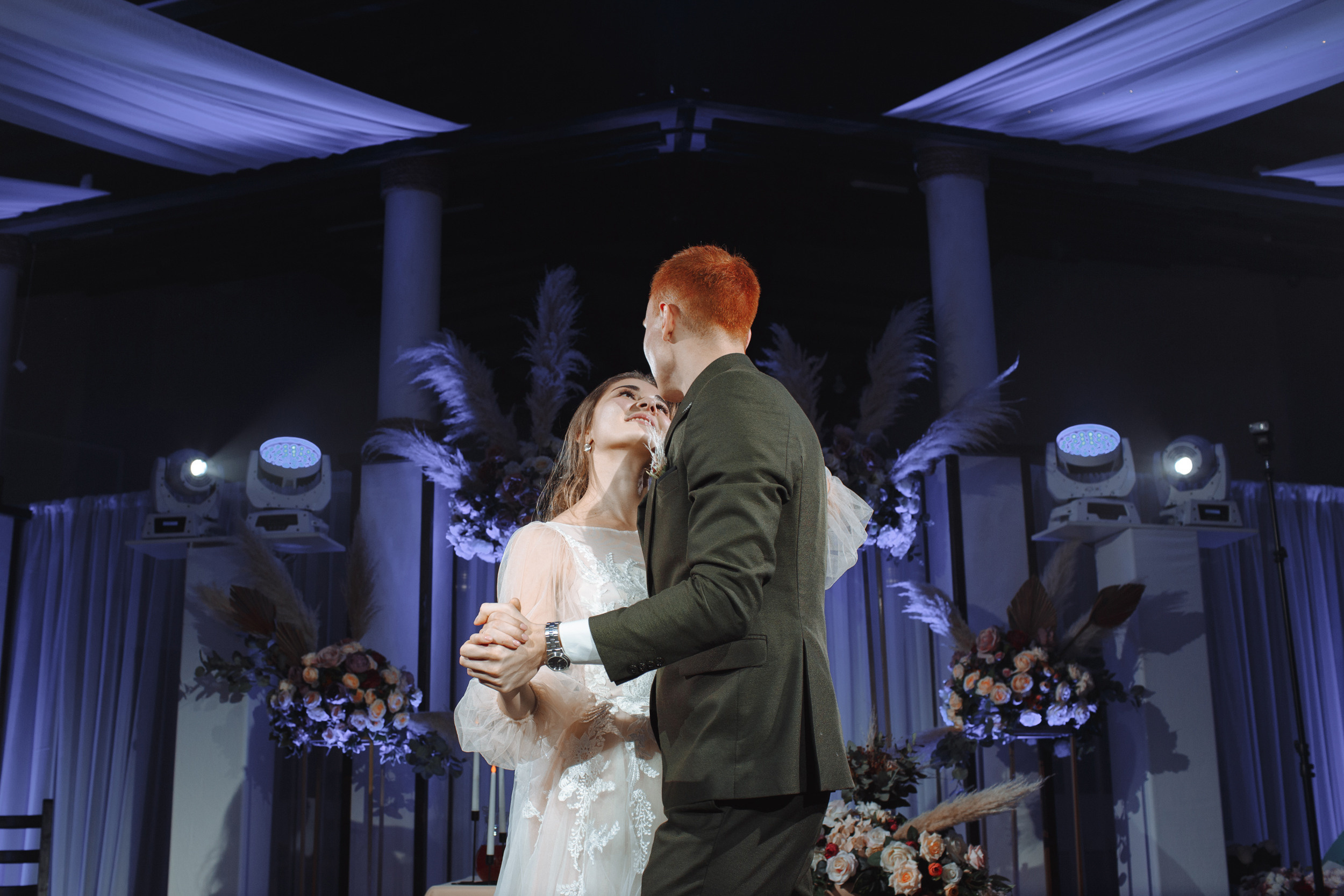 Небольшая прогулка и шумный банкет! Даша & Дмитрий. Фотограф Чугунов Александр