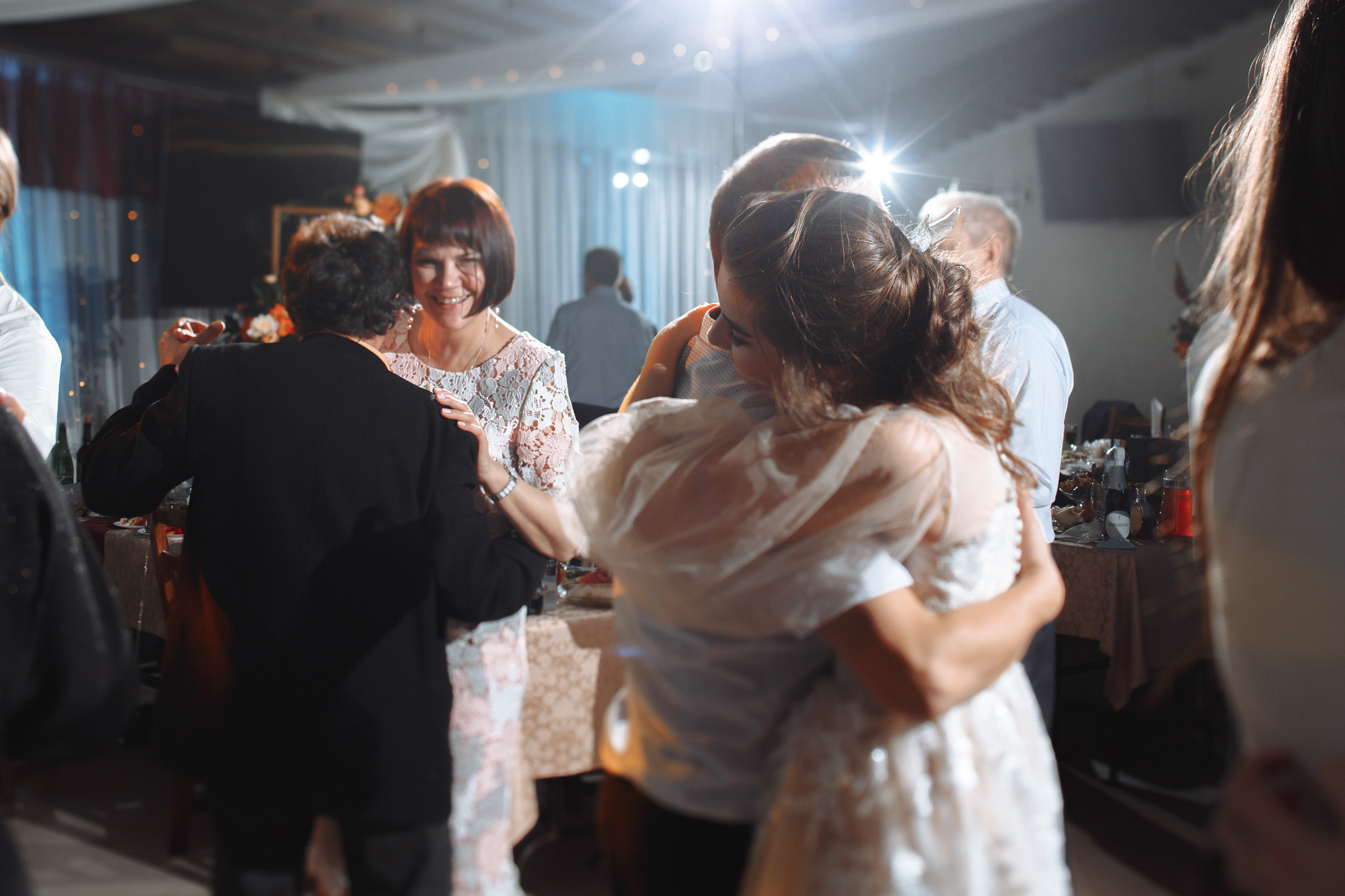 Небольшая прогулка и шумный банкет! Даша & Дмитрий. Фотограф Чугунов Александр