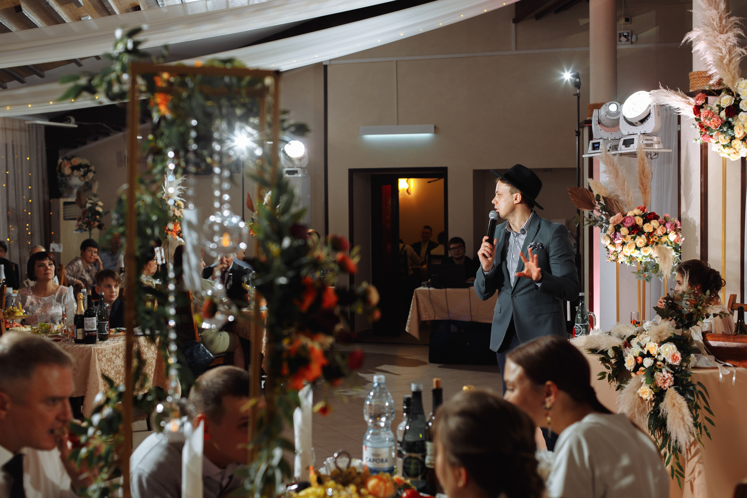 Небольшая прогулка и шумный банкет! Даша & Дмитрий. Фотограф Чугунов Александр