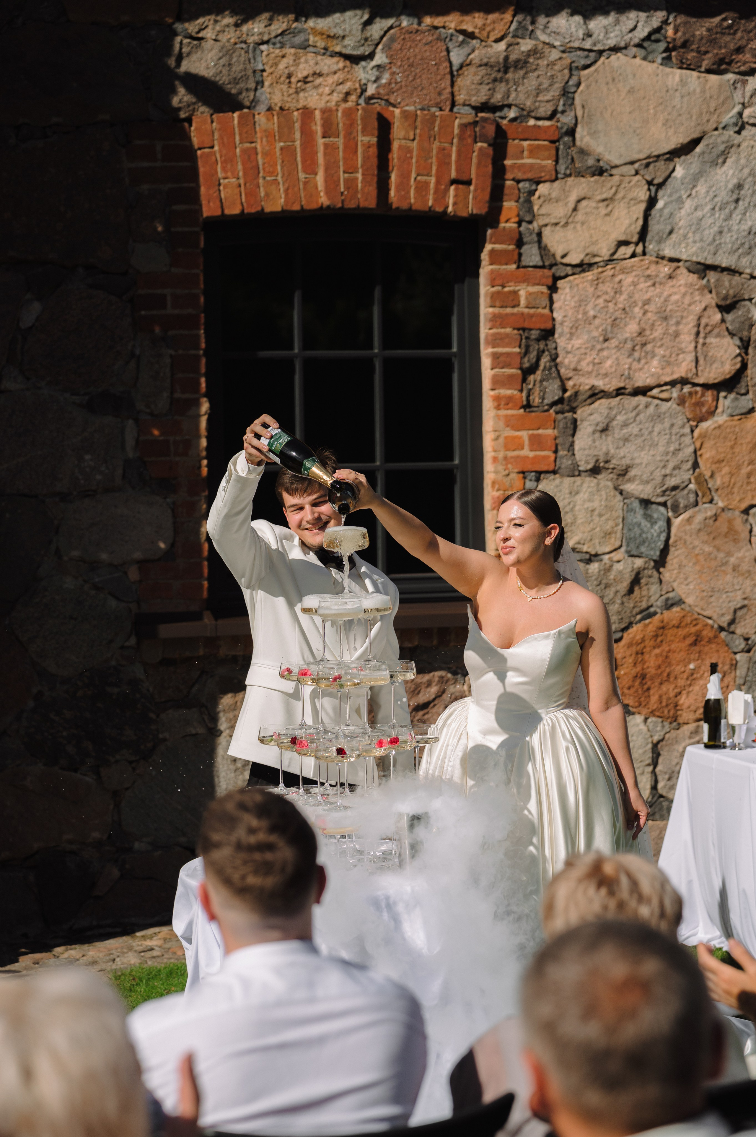 Свадебная фотосъемка в «Двор Стайки»