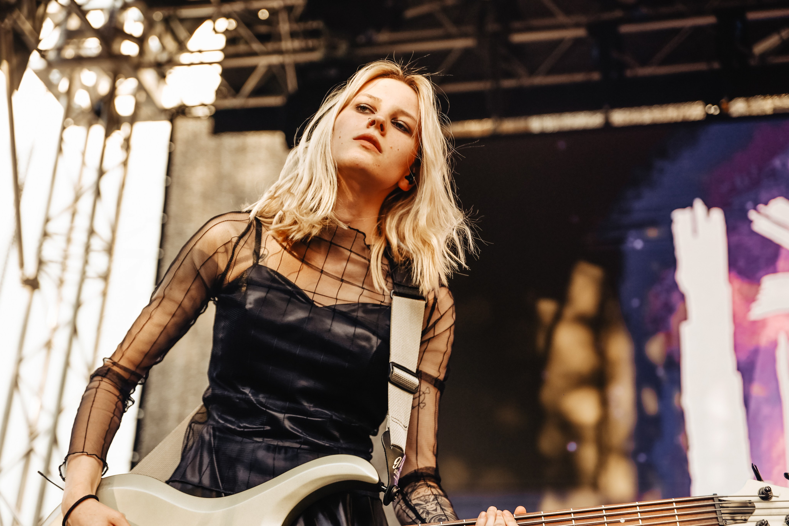 ЛЕТНИЙ МЕТАЛ В ПРАВДЕ