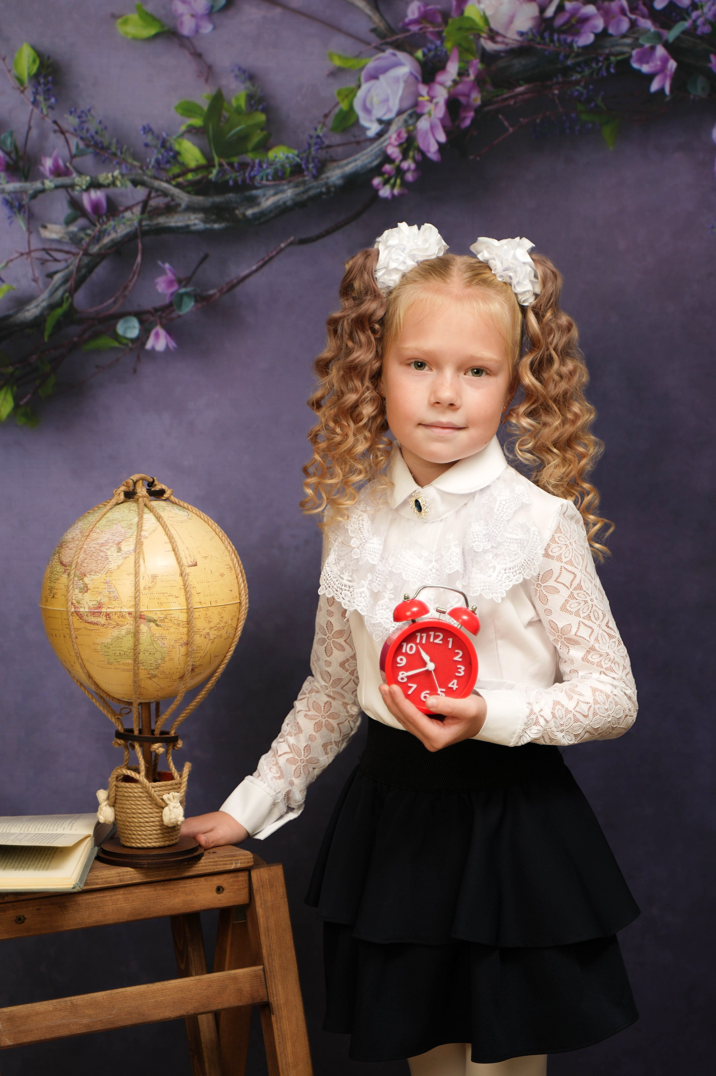 Фон начальные классы. Школьная фотография Поповы