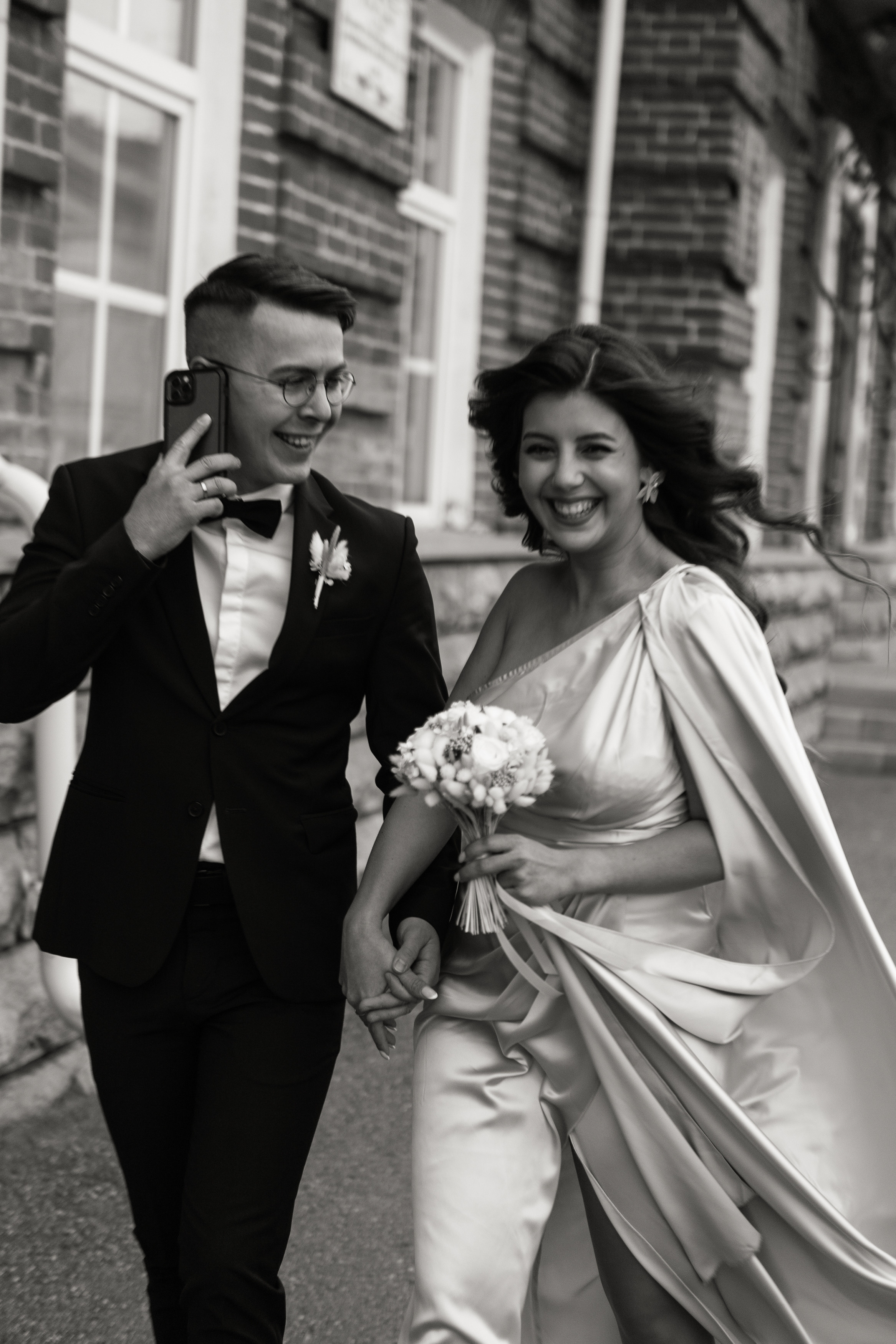 Свадебный фотограф Уфа — Руслан ГабдлисламовЖивые эмоции, красивые кадры, воспоминания на всю жизнь.Работаю по всей Республике Башкортоста. Свадебный фотограф Уфа Руслан Габдлисламов