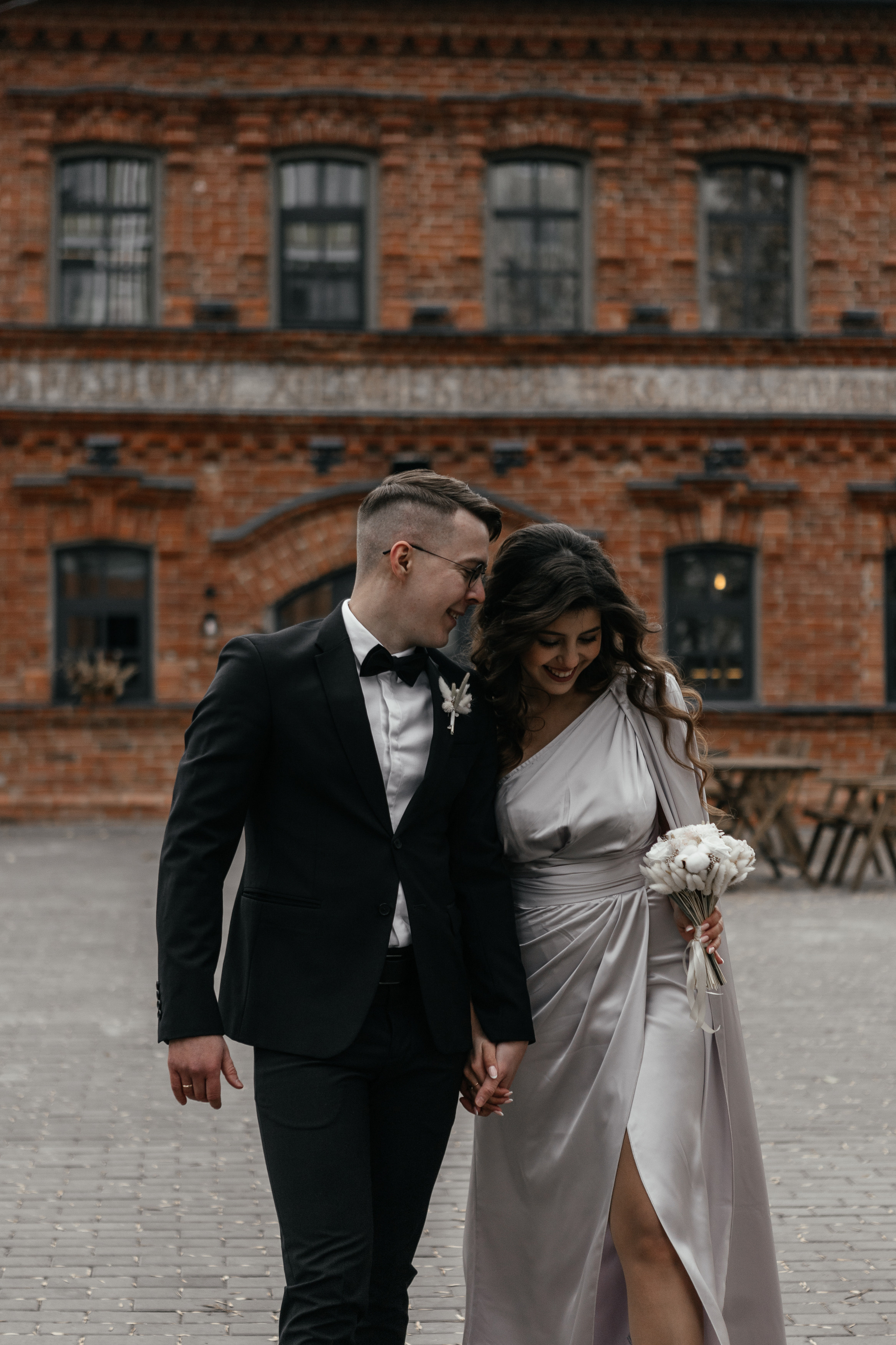 Свадебный фотограф Уфа — Руслан ГабдлисламовЖивые эмоции, красивые кадры, воспоминания на всю жизнь.Работаю по всей Республике Башкортоста. Свадебный фотограф Уфа Руслан Габдлисламов