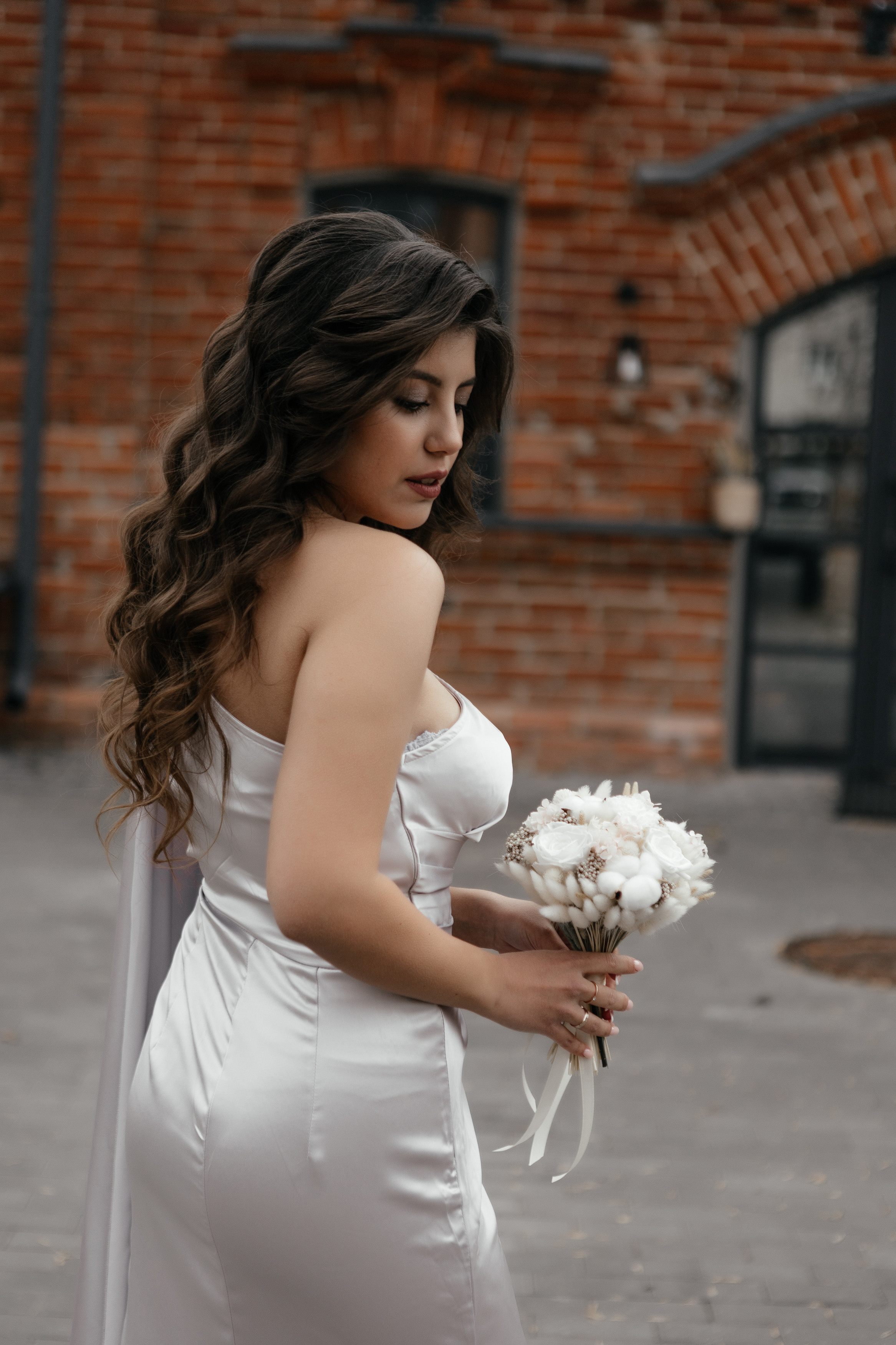 Свадебный фотограф Уфа — Руслан ГабдлисламовЖивые эмоции, красивые кадры, воспоминания на всю жизнь.Работаю по всей Республике Башкортоста. Свадебный фотограф Уфа Руслан Габдлисламов