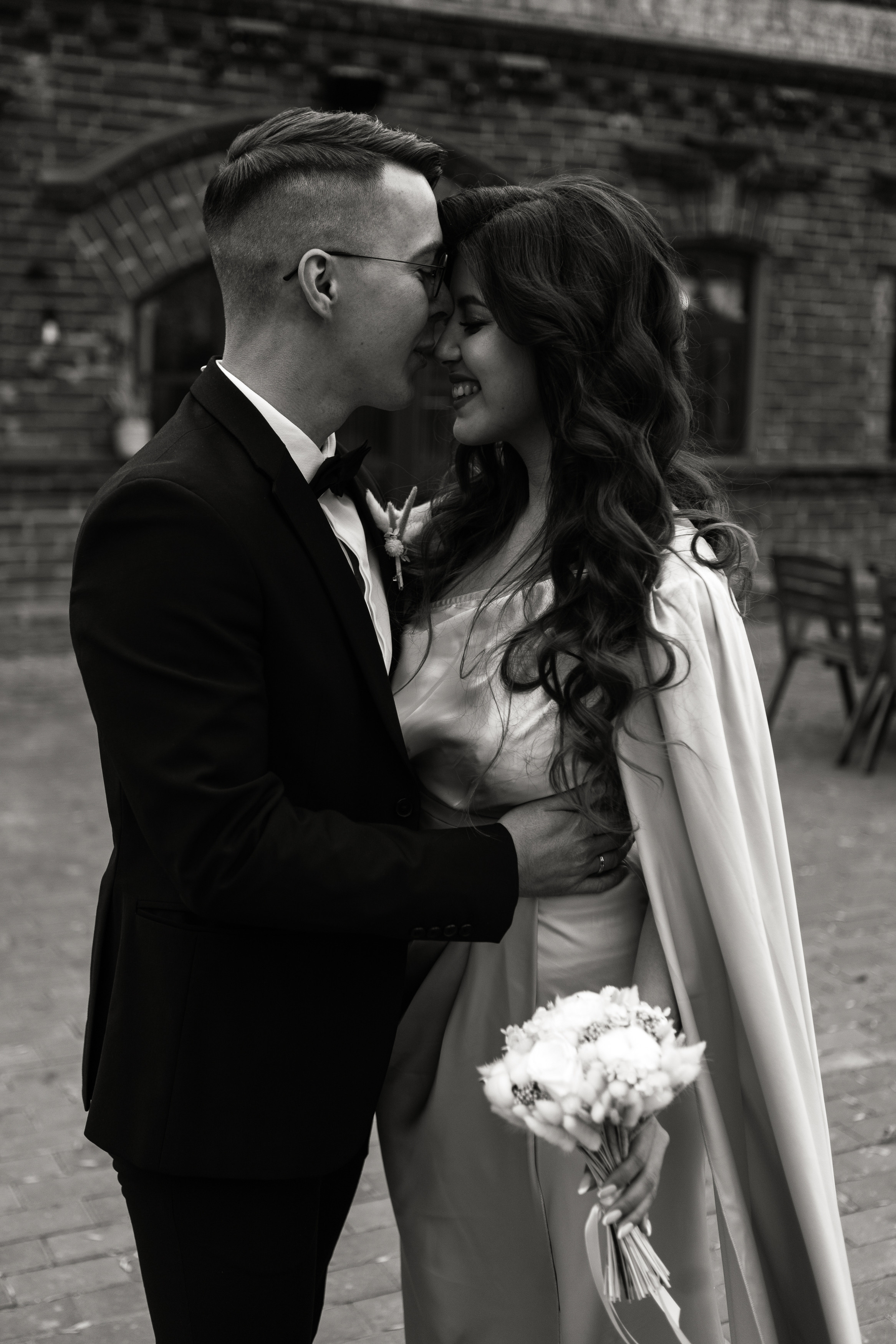 Свадебный фотограф Уфа — Руслан ГабдлисламовЖивые эмоции, красивые кадры, воспоминания на всю жизнь.Работаю по всей Республике Башкортоста. Свадебный фотограф Уфа Руслан Габдлисламов