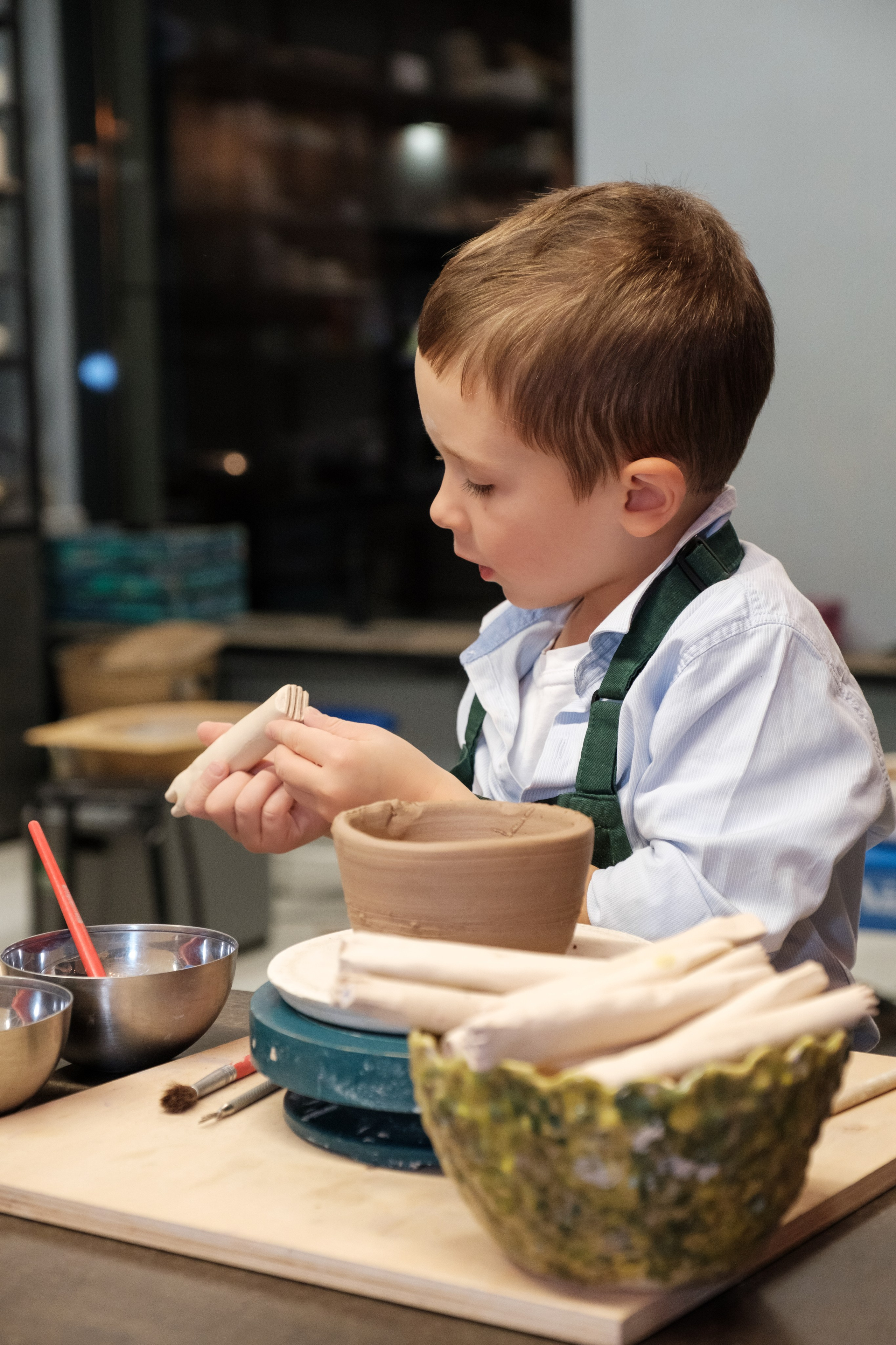 День рождения в студии керамики. Семейный и детский фотограф в Москве Светлана Потемкина