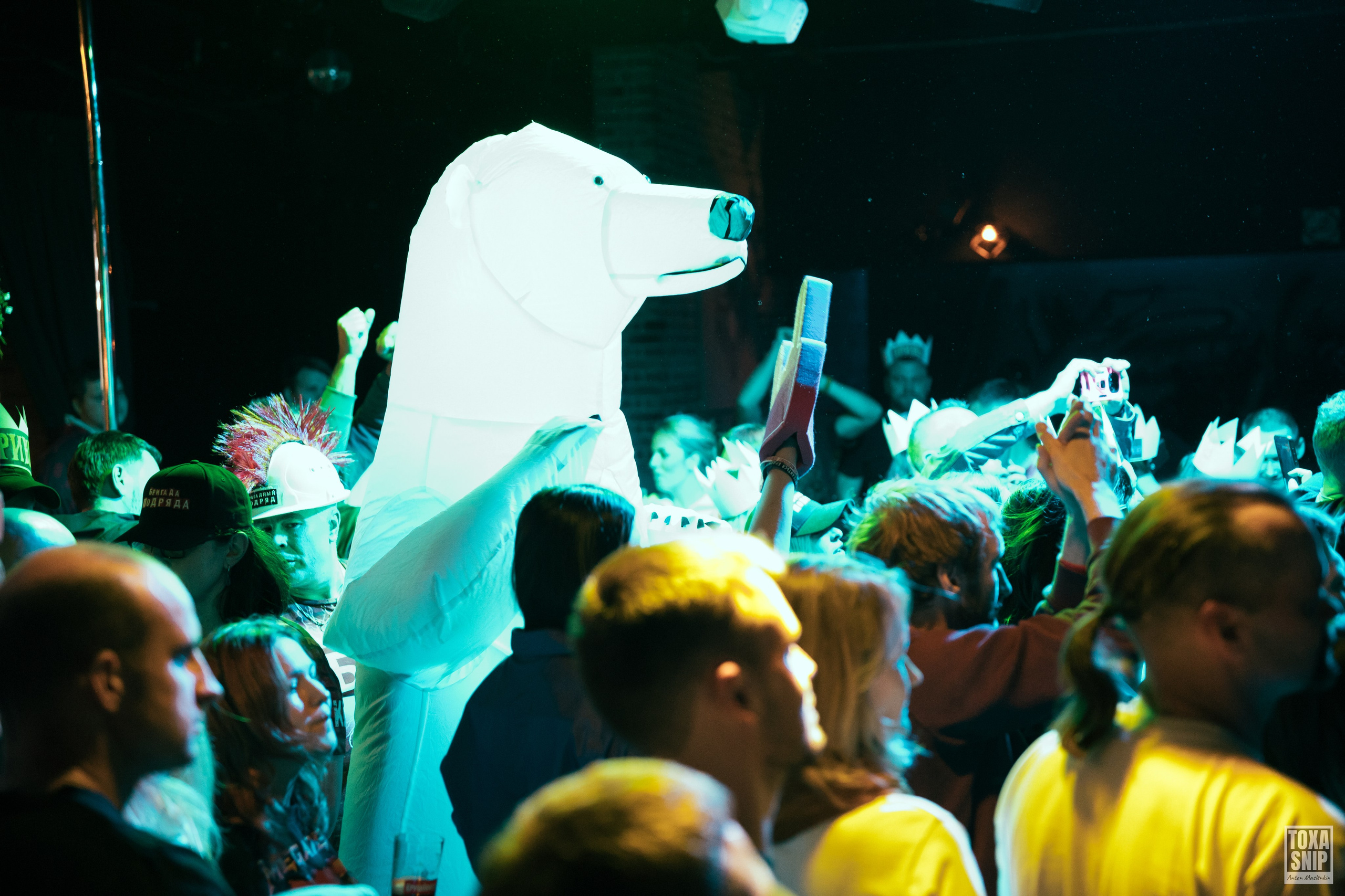 Бригадный подряд (03.10.2025). Toxasnip Photo | Anton Maslenkin