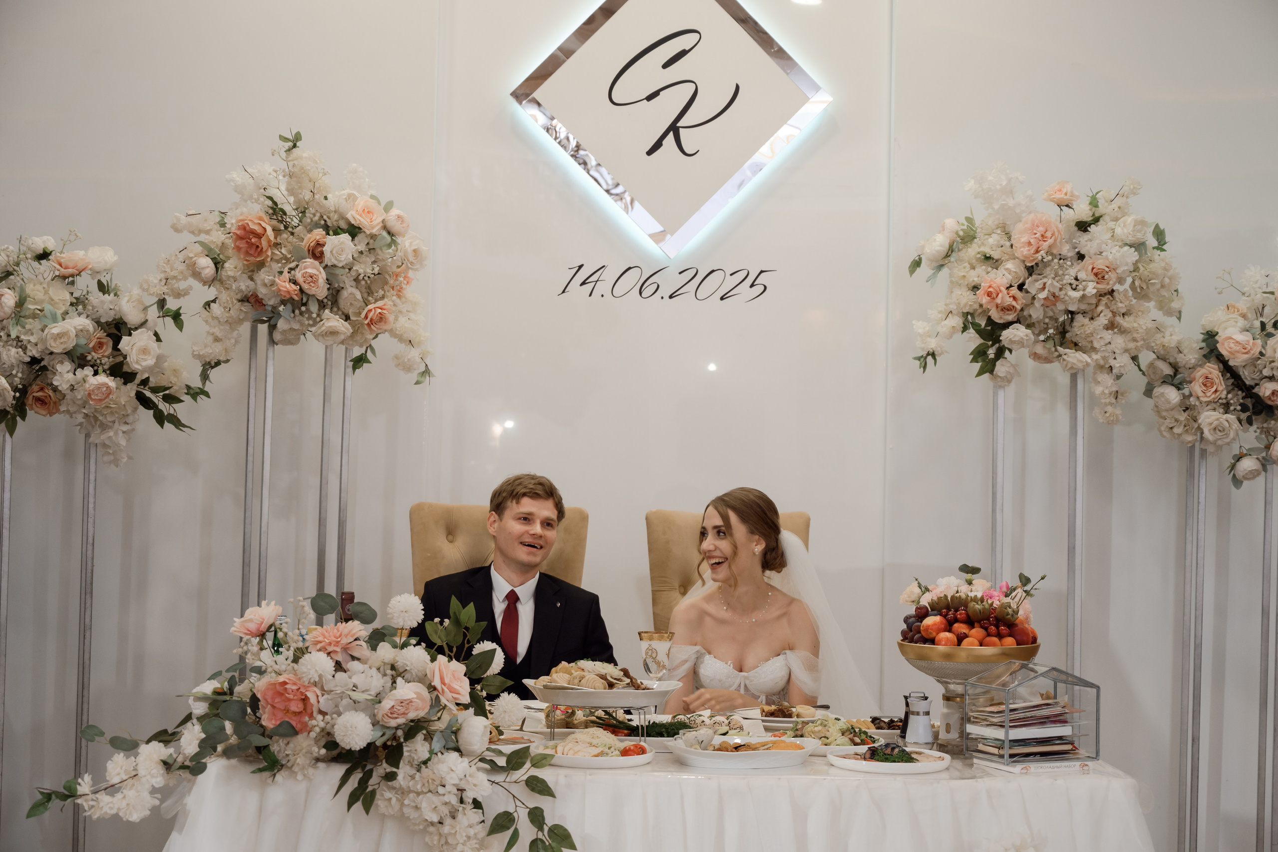 С + К. Свадебный фотограф в г. Астрахань. Так же выезжаю в другие города