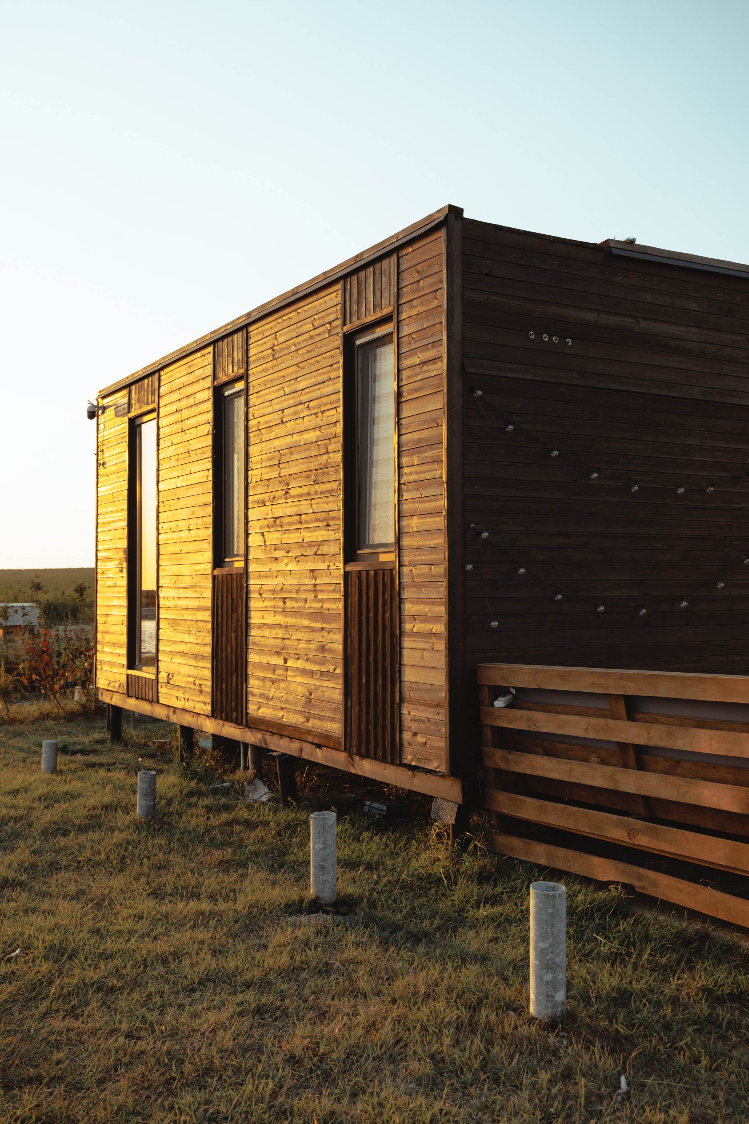 Domik в саду. Артем Корнев Фотограф