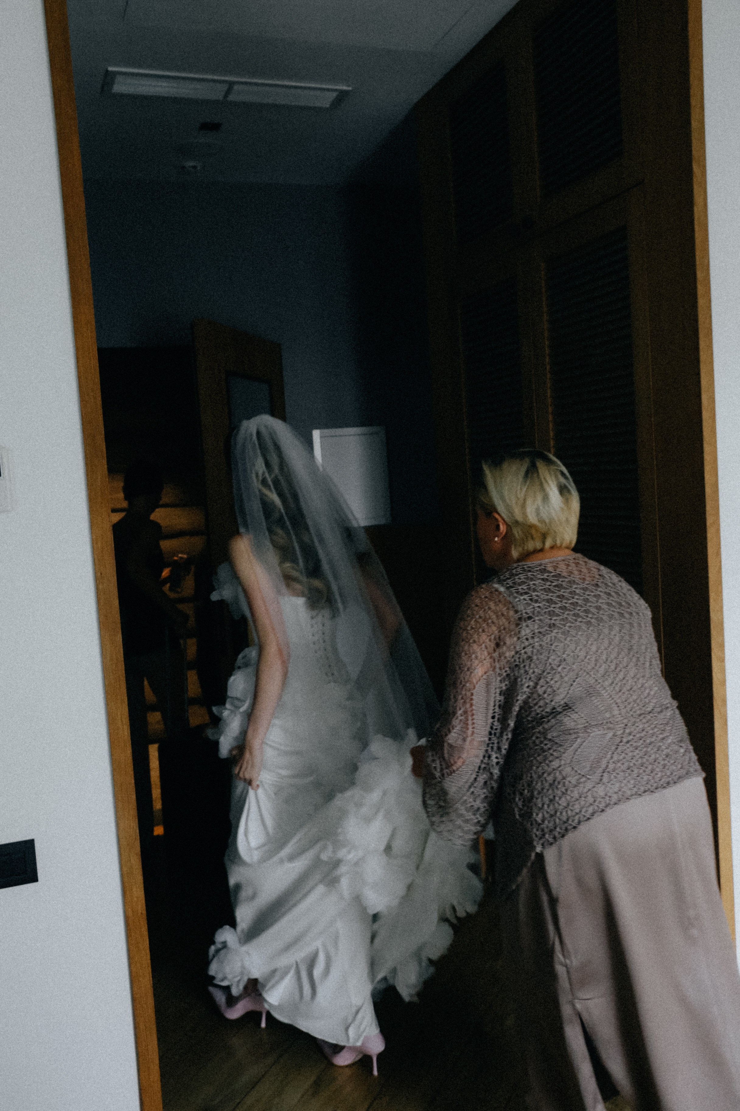 Теплый август