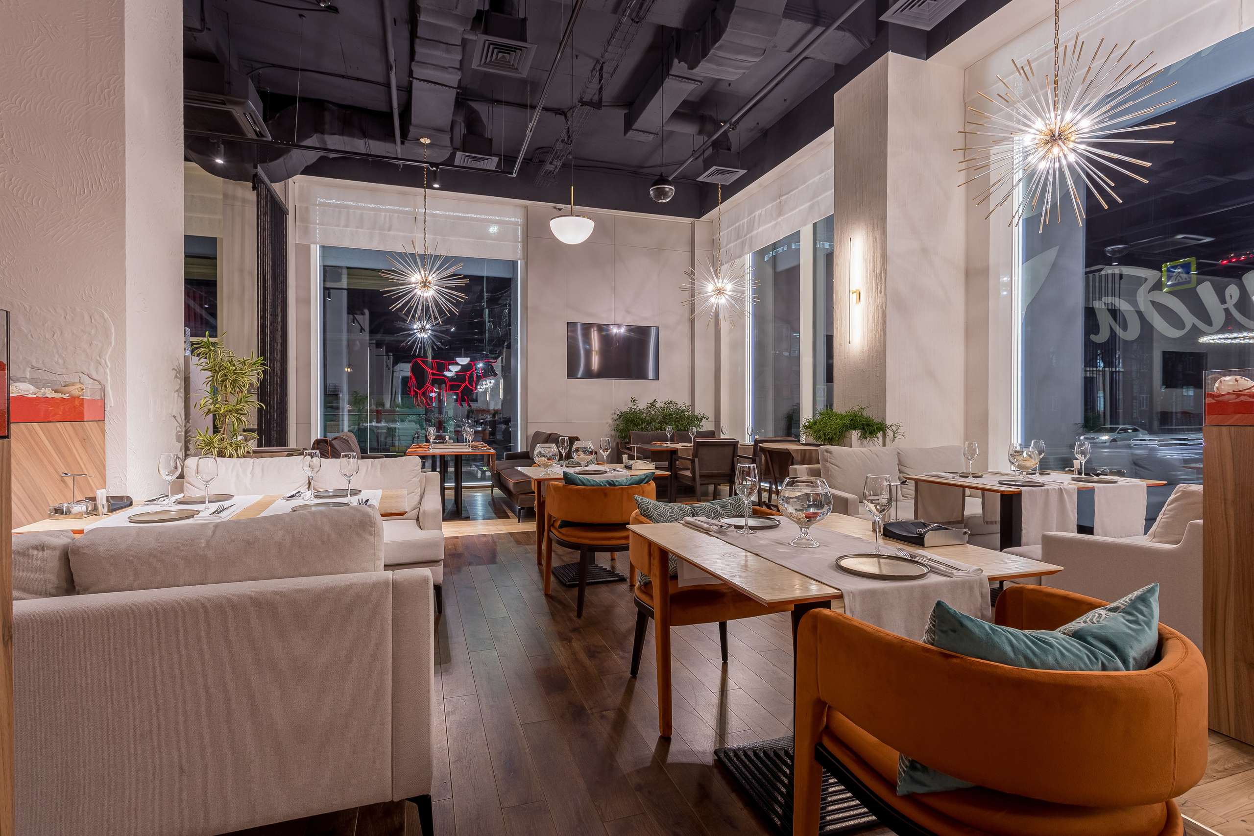 Restaurants, banquet halls. Interior photographer Vitalii in Portland and Vancouver