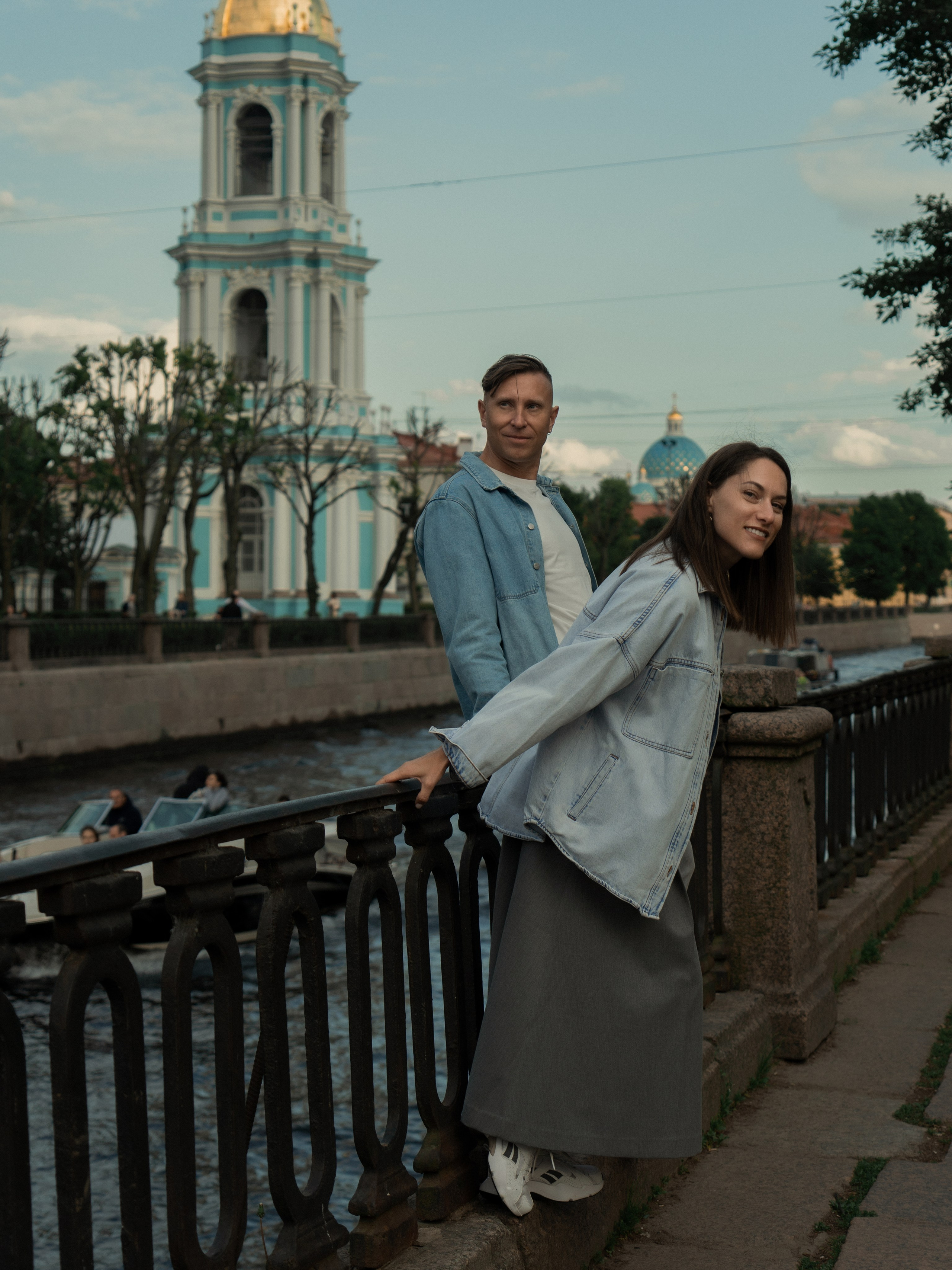 Фотосессия для пары на улицах Санкт-Петербурга (Love Story). Светлана Гопанюк. Портретный фотограф. Санкт-Петербург. СПб