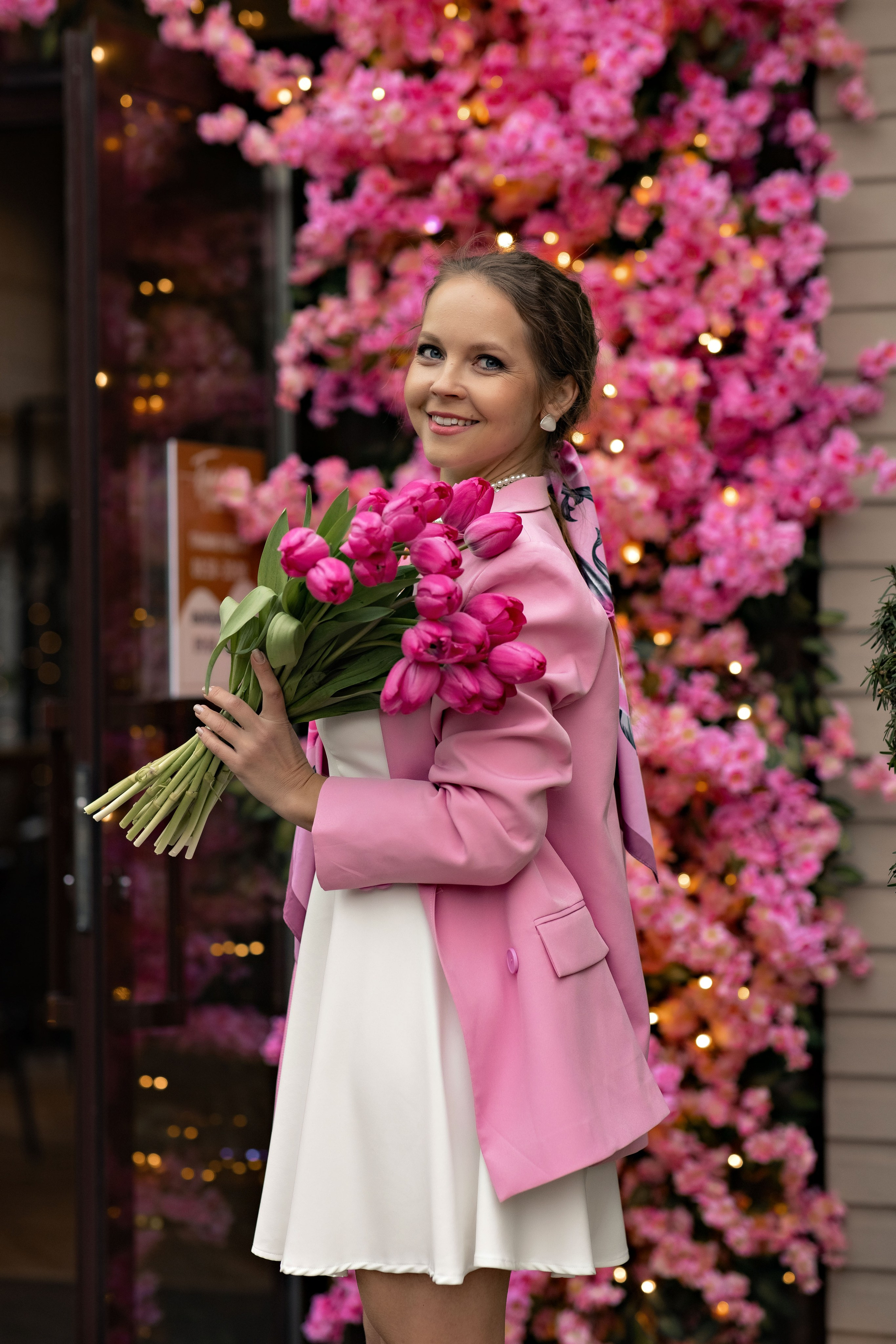 В цветении. Фотограф-стилист Крым Прокат одежды в Крыму. Фотосессии в Крыму