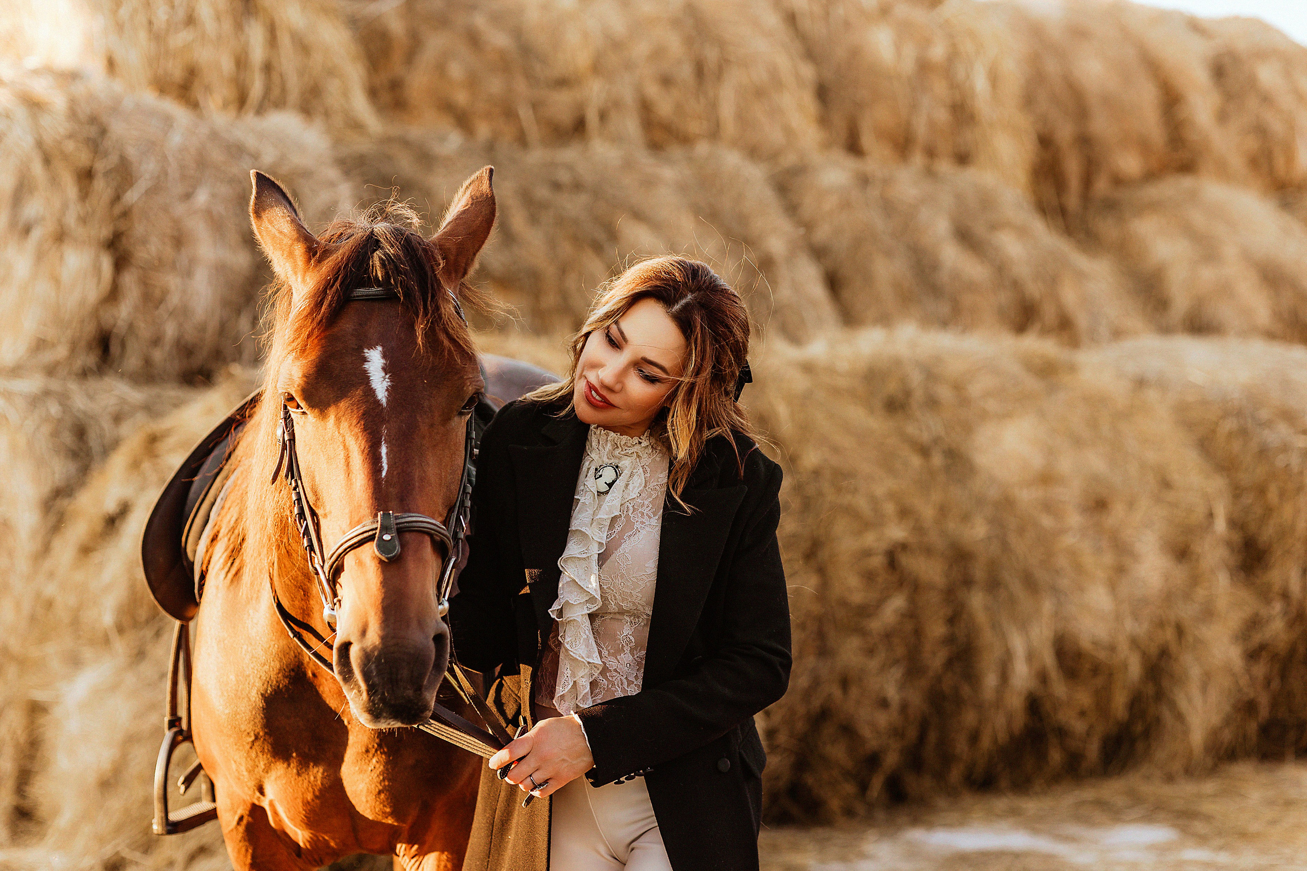 Ирина конюшня Лошадкино. Фотограф в Калининграде свадебная фотография, репортажная, фотосессии