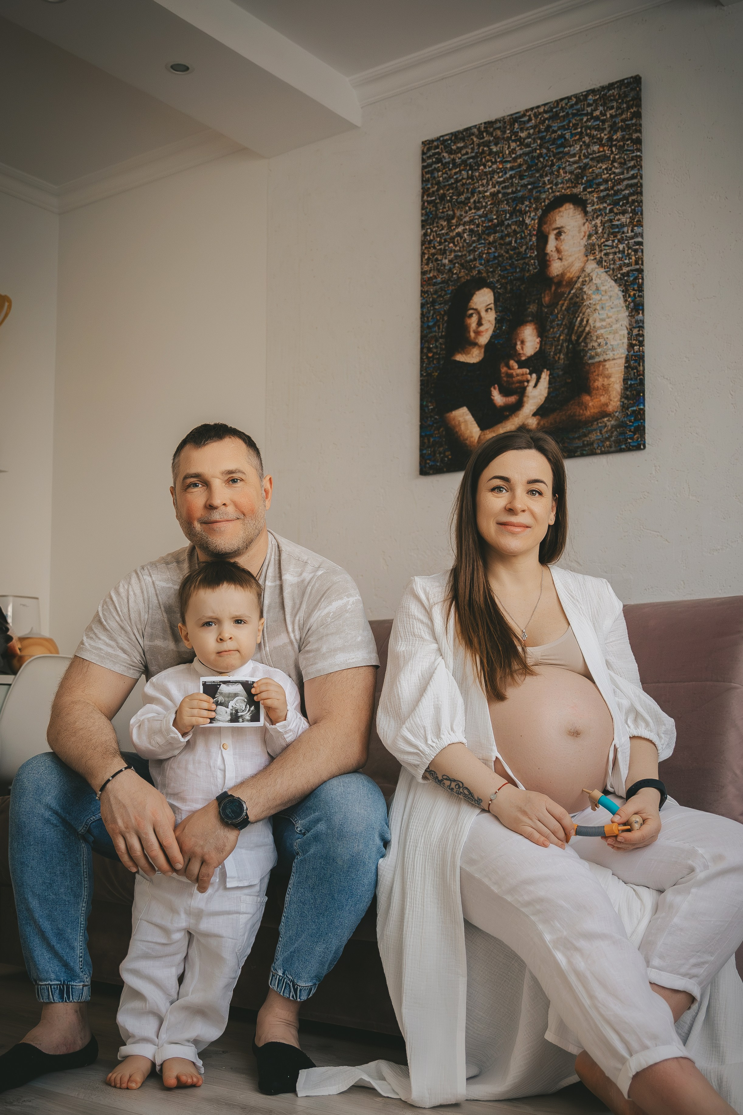 Фотосессия беременности дома с семьей. Семейный и женский фотограф в Москве Надежда Воробьева