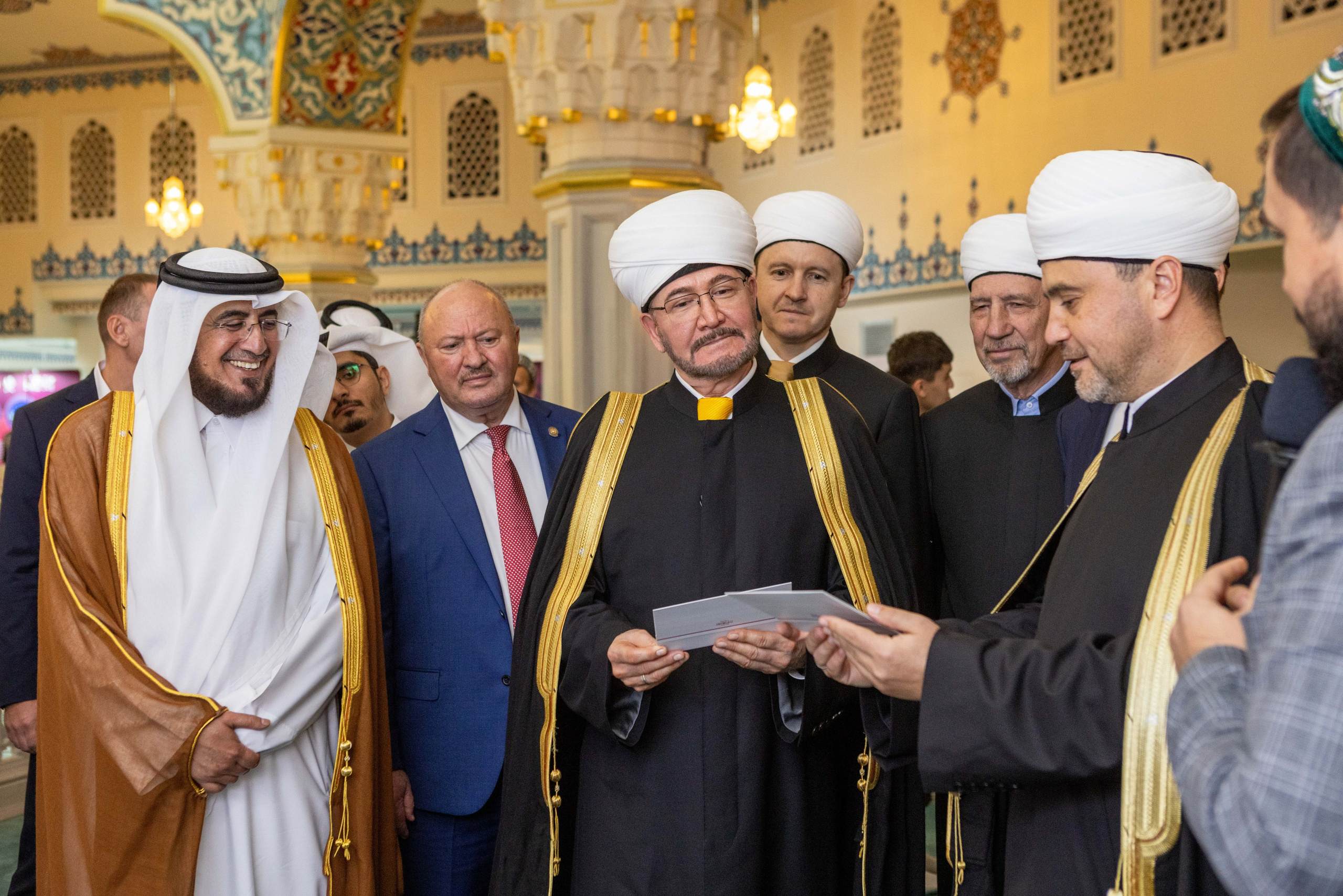 Открытие выставки Мир Корана. Рекламный, предметный, репортажный, семейный фотограф и художник в Москве