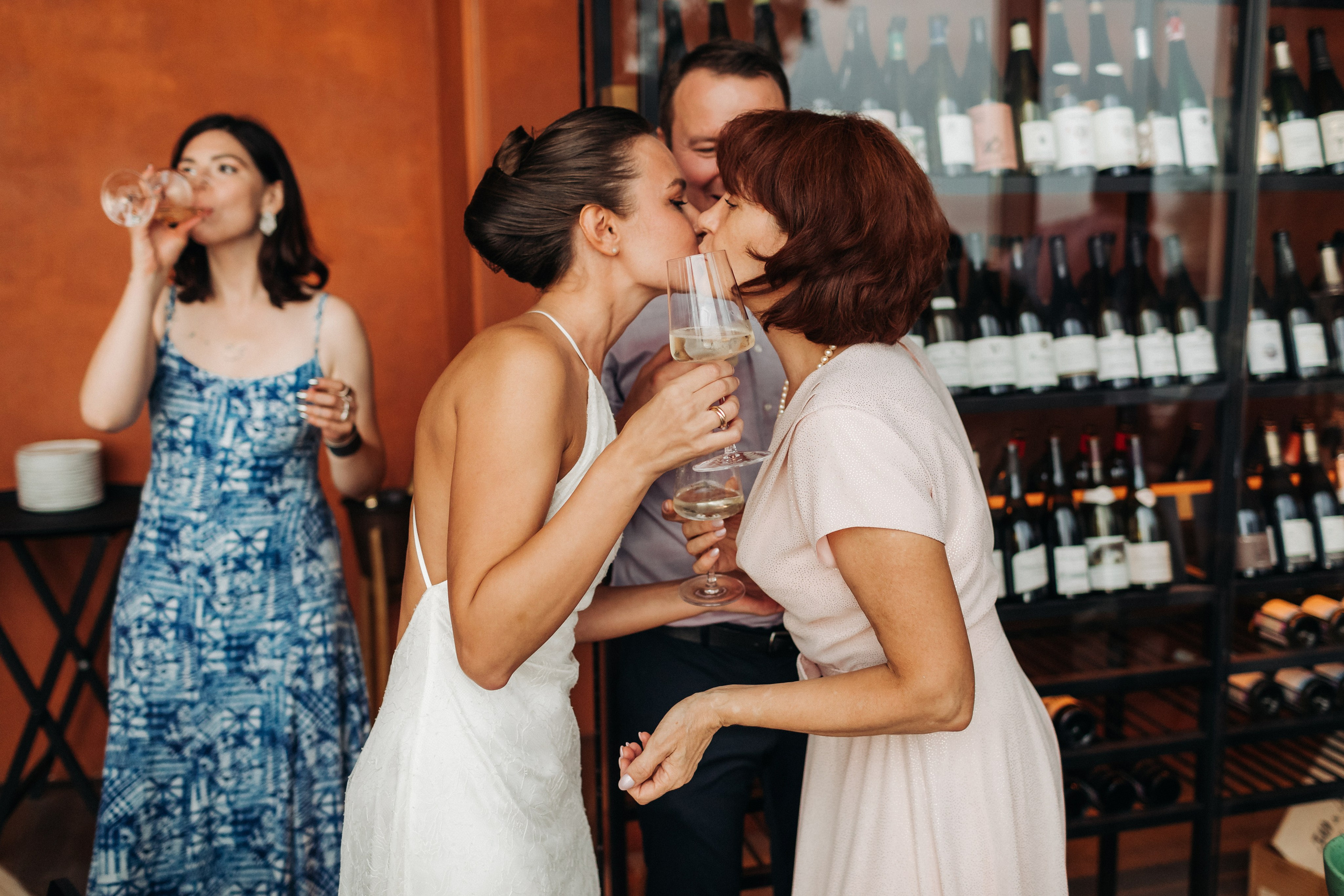 Кирилл и Олеся (Санкт-Петербург, Россия). Destination wedding photographer Peter Letu