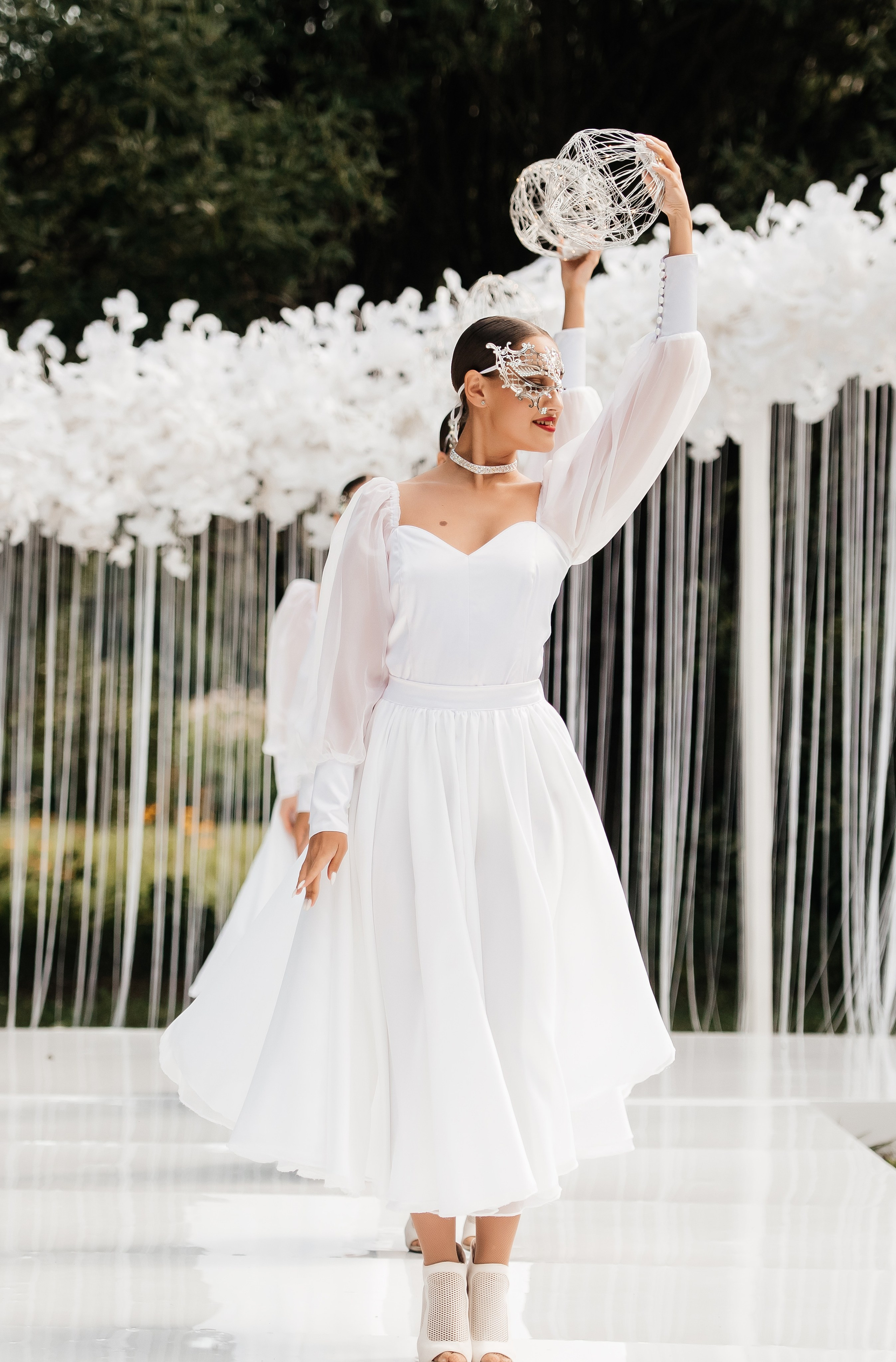 Выступления на банкетных площадках. Танцевальная шоу-группа «GRANAT»