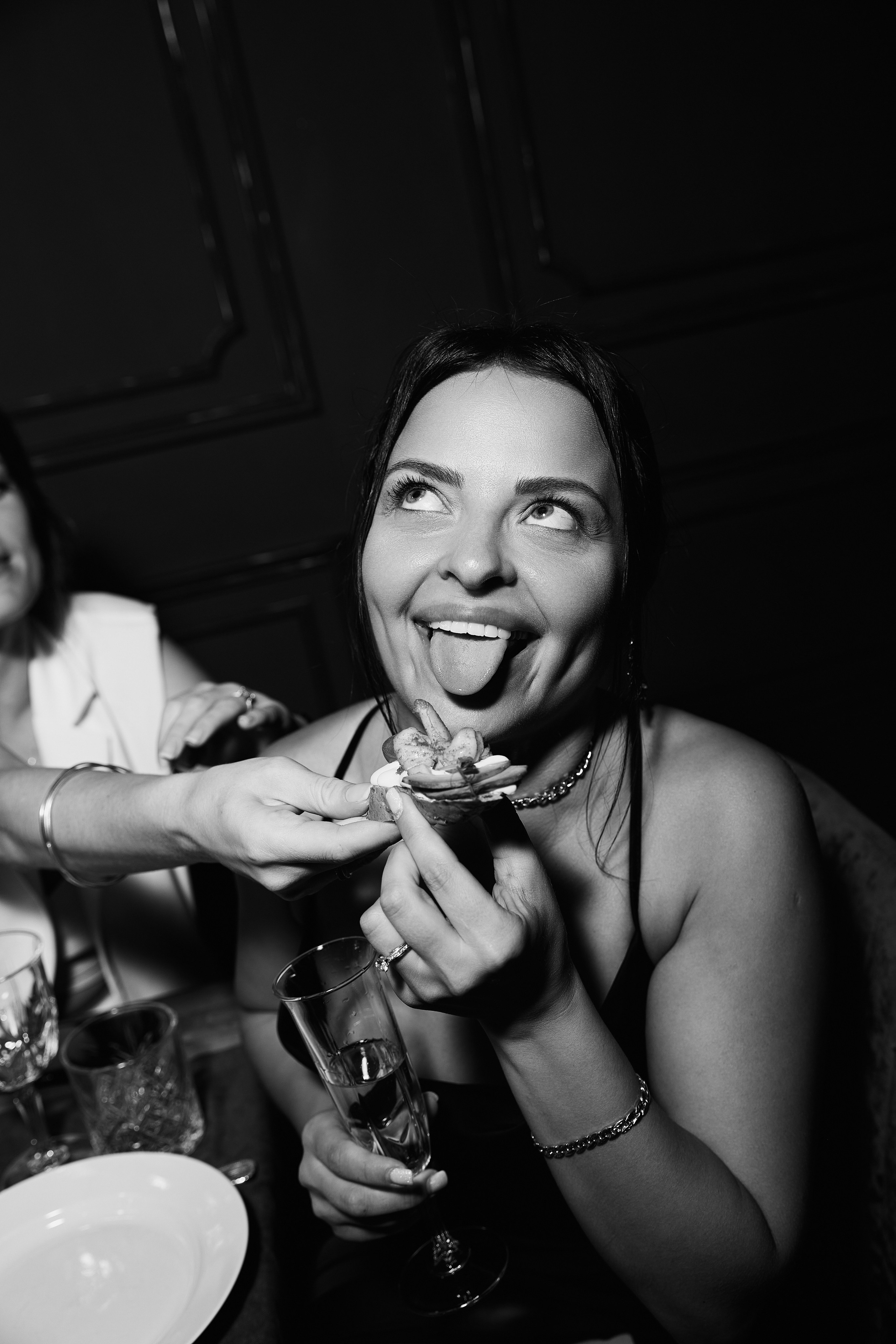 HOLIDAY IN AVRORA ROOM 10.08. Свадебный репортажный фотограф краснодар максим дремов дрёмов фотосессия студия цена