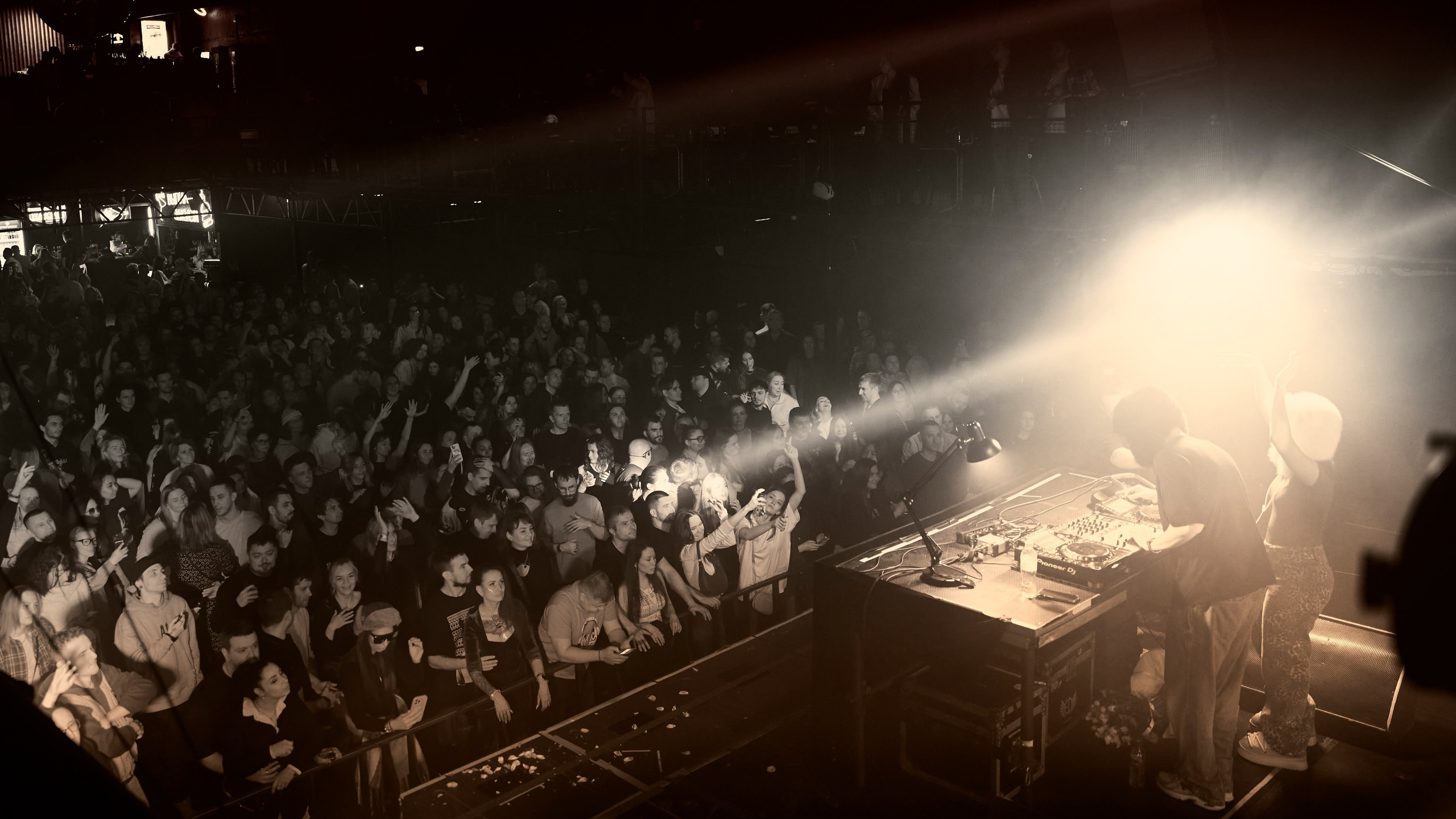 Артем Пора Домой 24.01.26. IN STREET WE TRUST