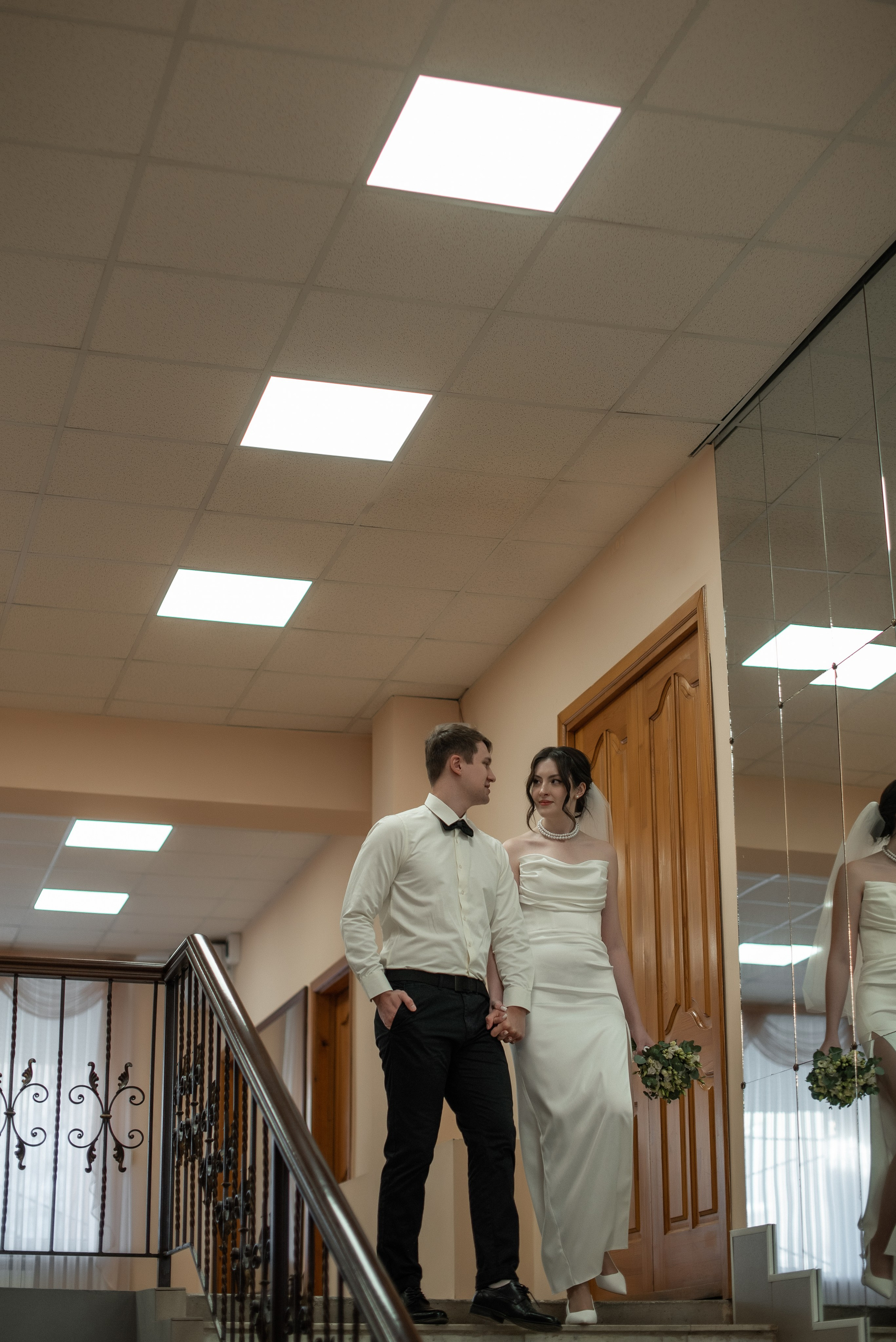 Love Story – романтическая фотосессия на фоне города. Свадебный фотограф в Миассе Татьяна Ружникова