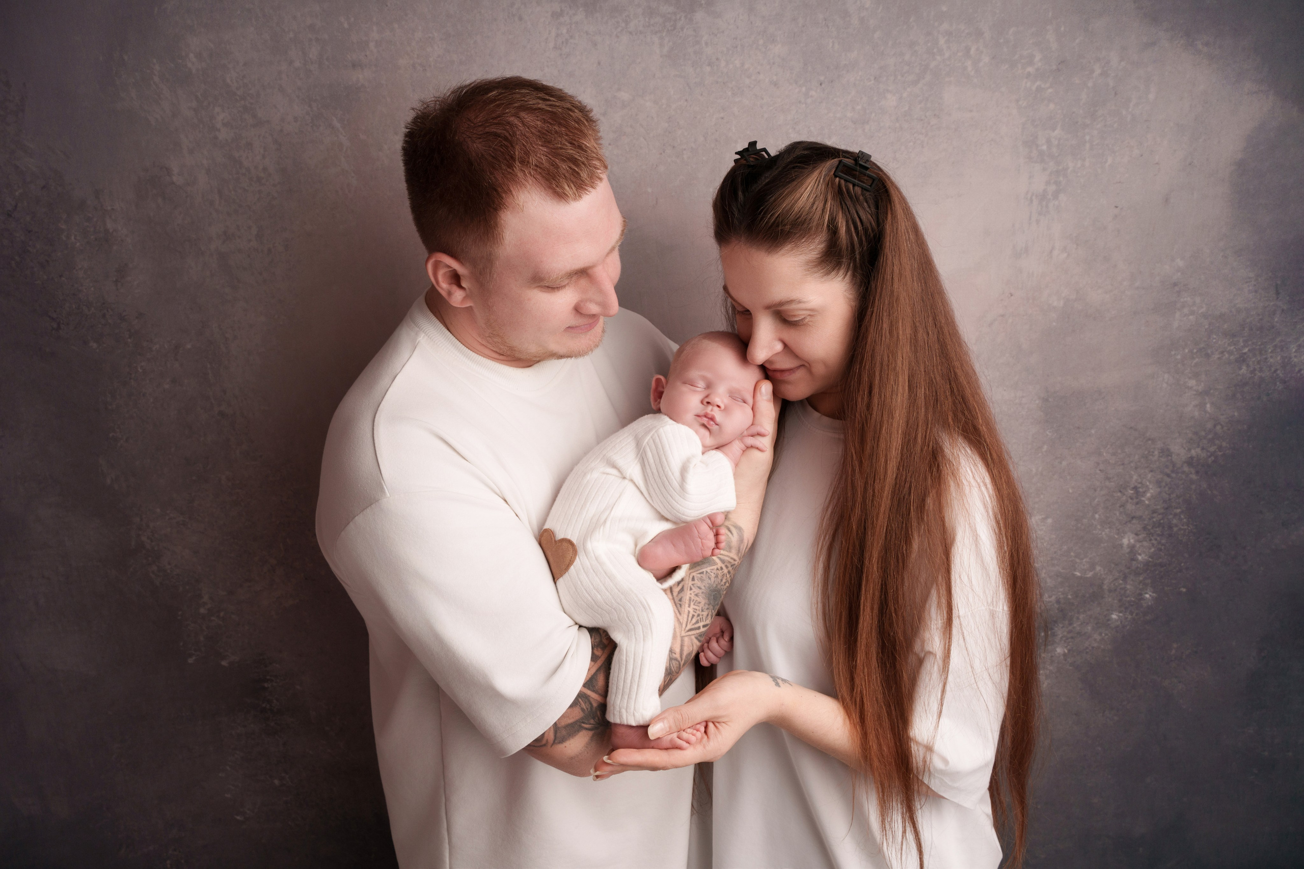 Семейные фотосессии с новорожденными | Трогательные кадры малышей и их близких в Москве и МО. Фотосессия новорожденных в Москве и Московской области | Профессиональный фотограф newborn — Татьяна Иванова