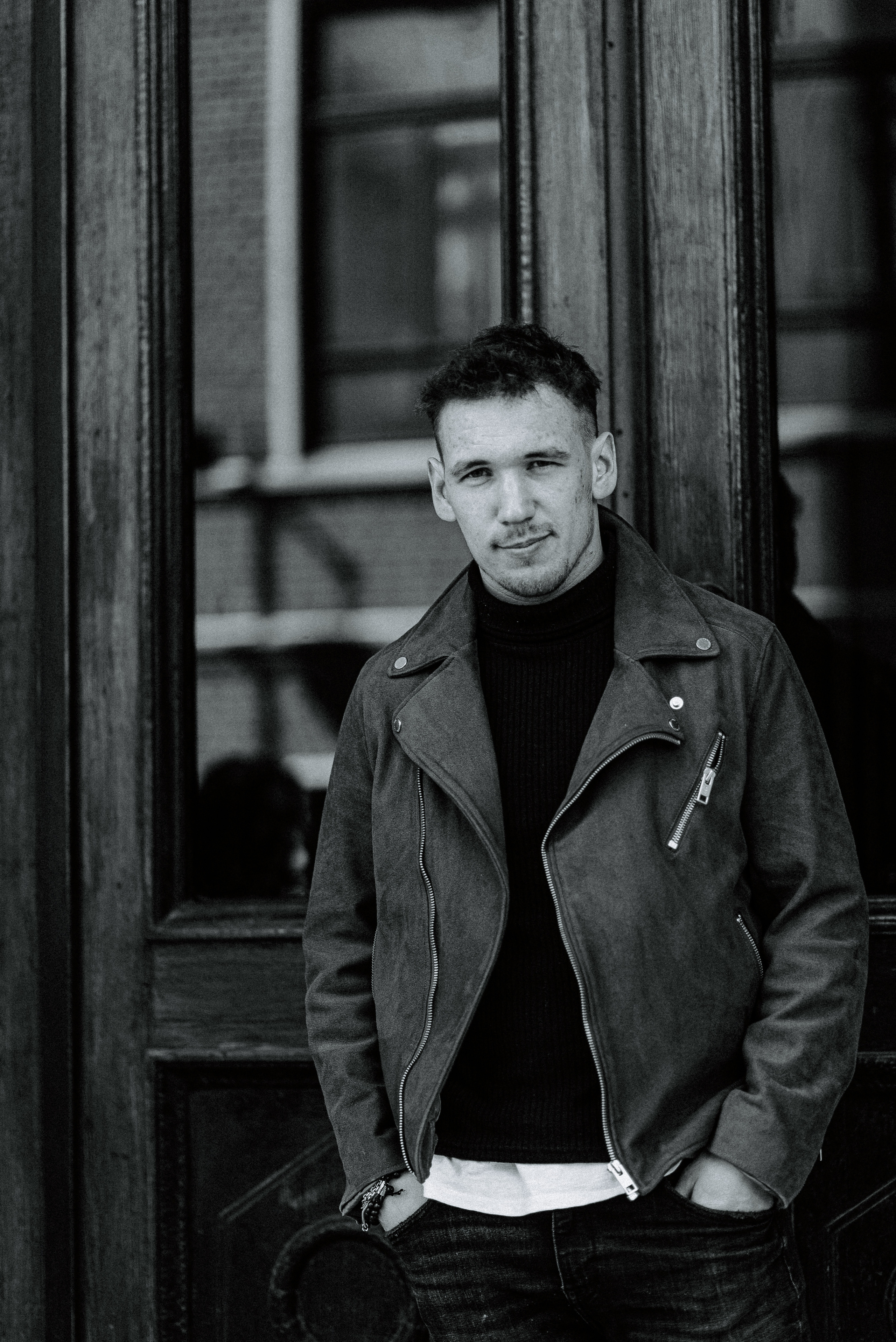 Иван Лару. Фотограф Мария Хлебникова Санкт-Петербург Москва