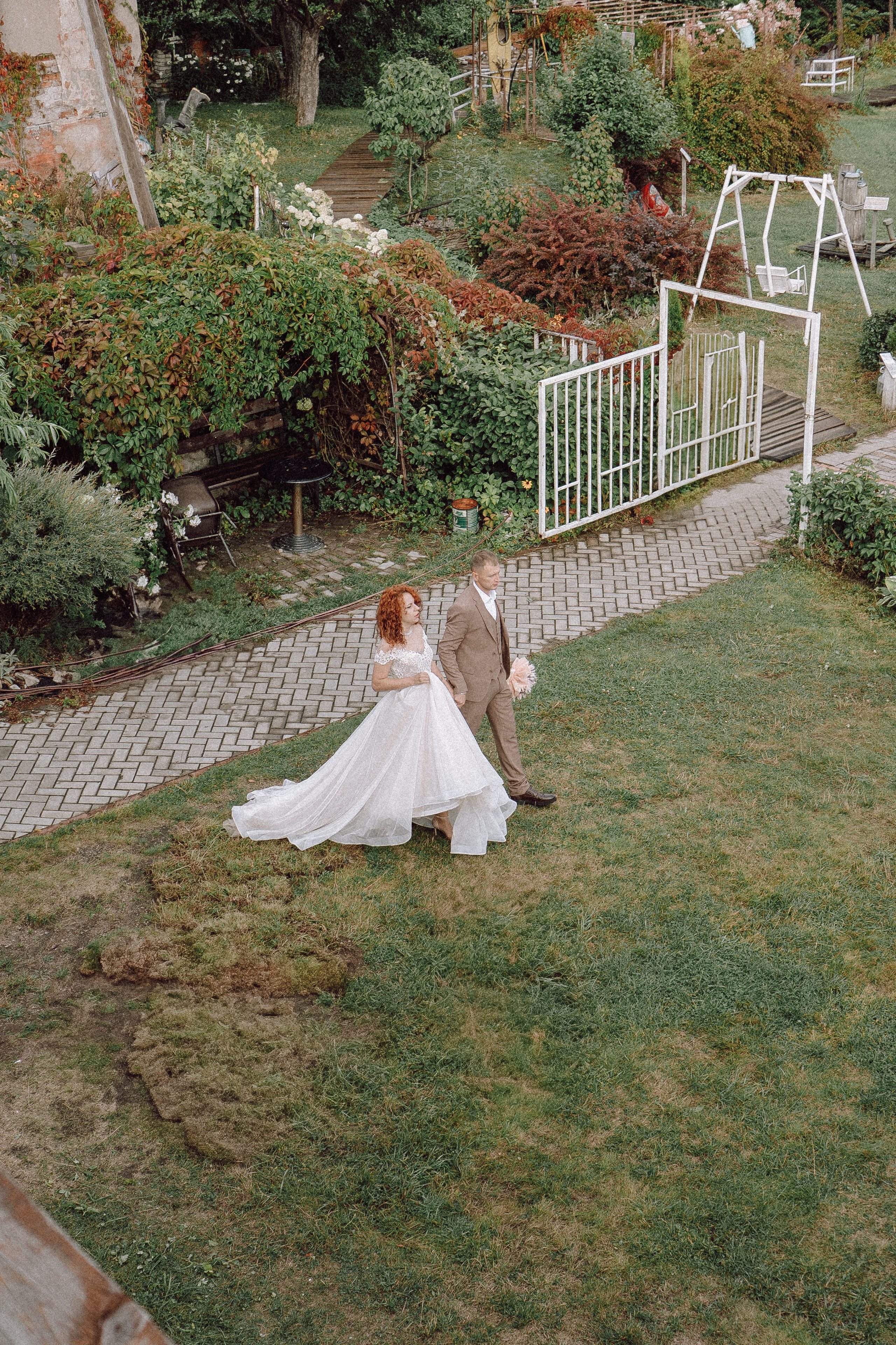 СВАДЕБНАЯ ФОТОСЕССИИЯ ПАРЫ В ГОРОДЕ ПРИОЗЕРСК В СОСНОВОМ ЛЕСУ И С ПИКАПОМ. Профессиональный фотограф, Санкт-Петербург — Виктория Богомолова