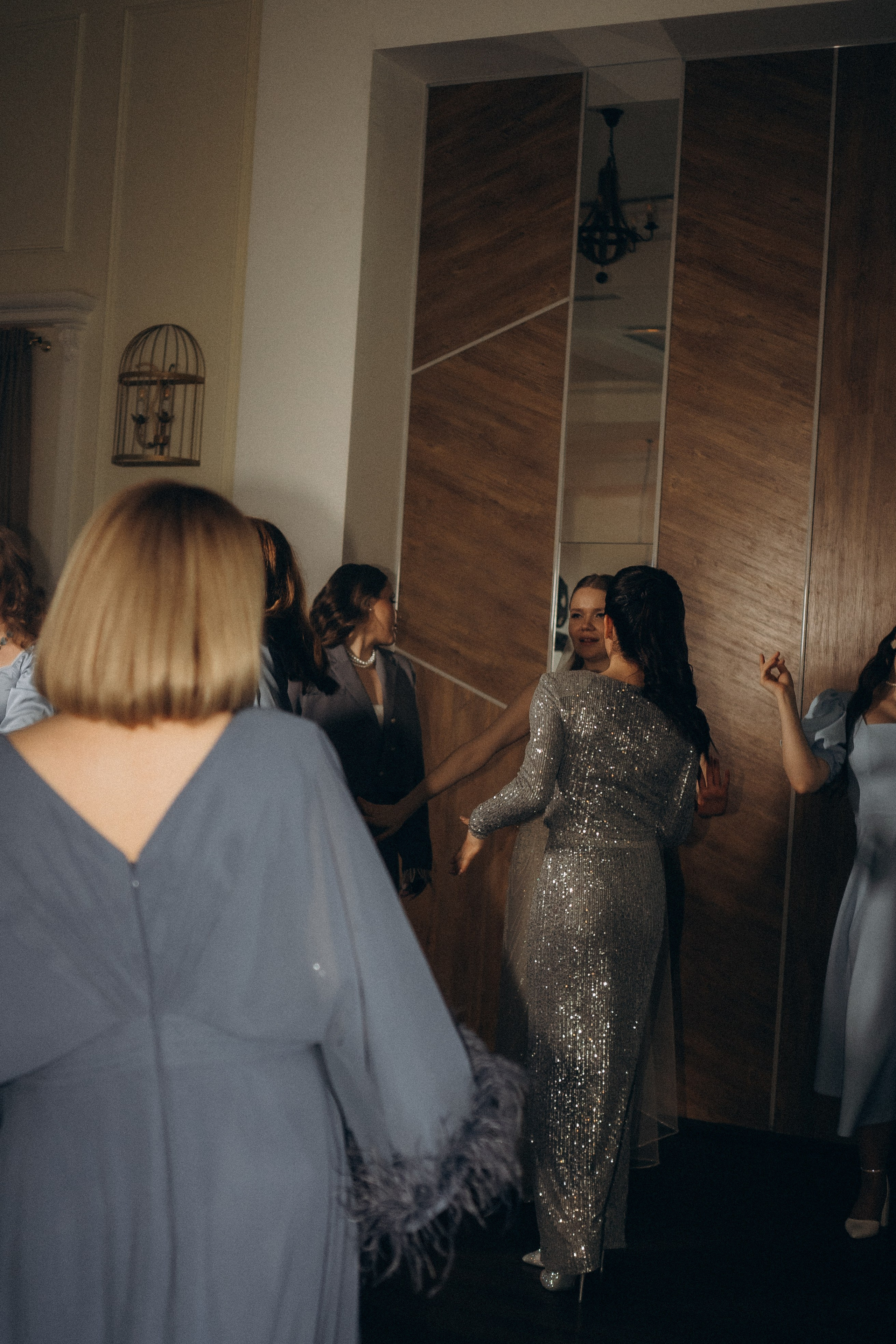 СВАДЕБНАЯ СЬЕМКА СБОРОВ В ОТЕЛЕ И ВЫЕЗД НА ЦЕРЕМОНИЮ (СНЯТО В СИБИРЕ В НИЖНЕВАРТОВСКЕ). Профессиональный фотограф, Санкт-Петербург — Виктория Богомолова