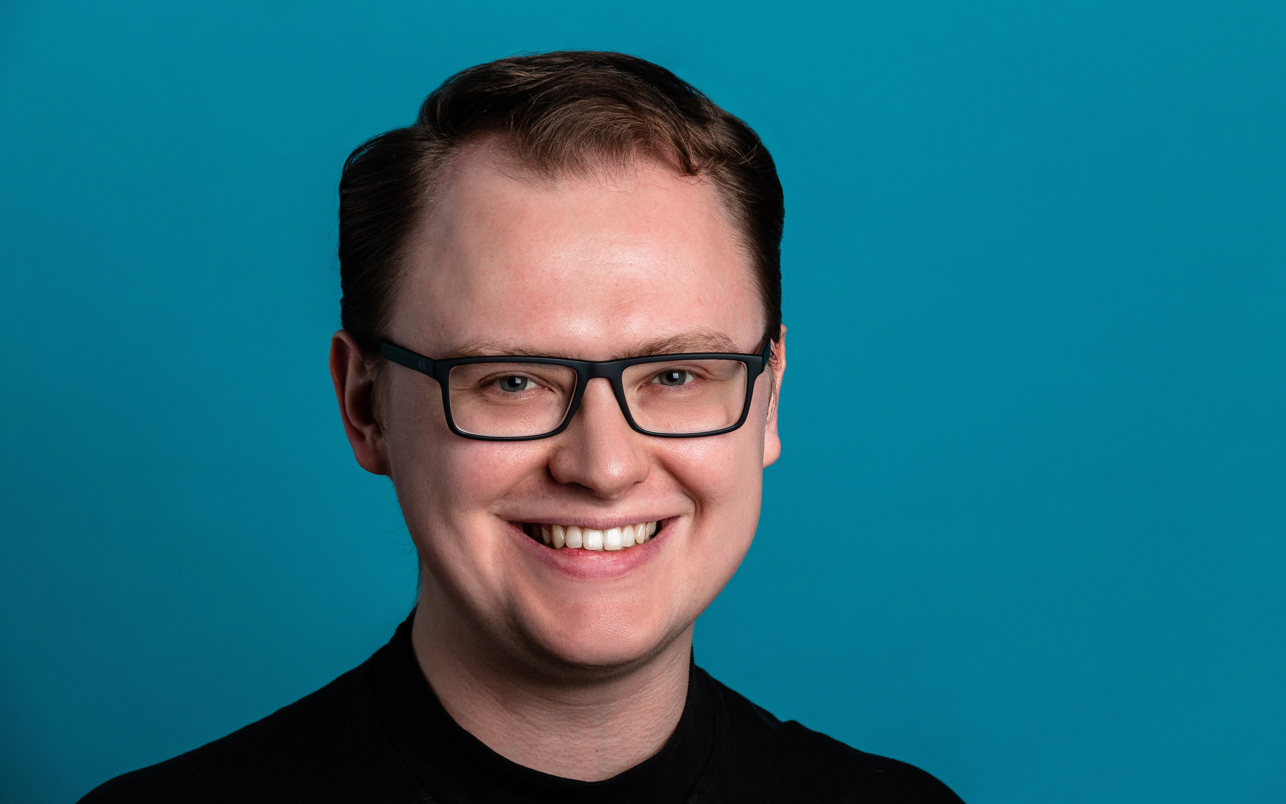 Он. Портретный фотограф Евгений Денисов