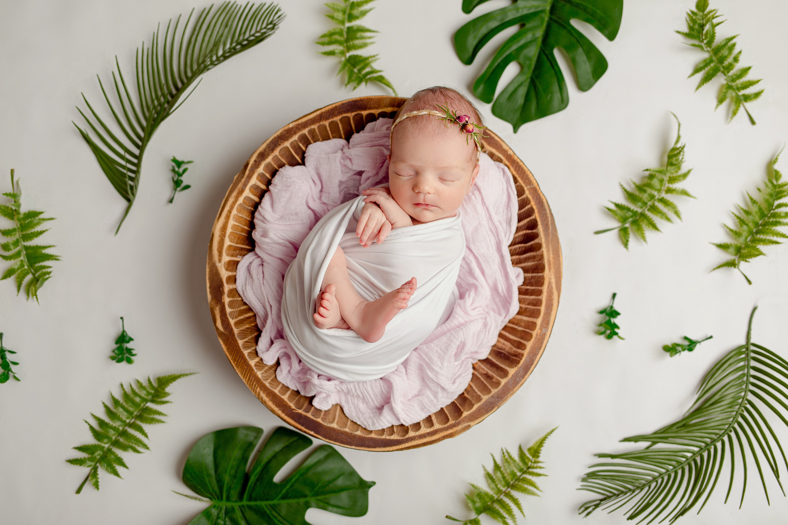 Ньюборн девочки. Фотограф новорожденных, семейный, детский фотограф в Москве и Московской области