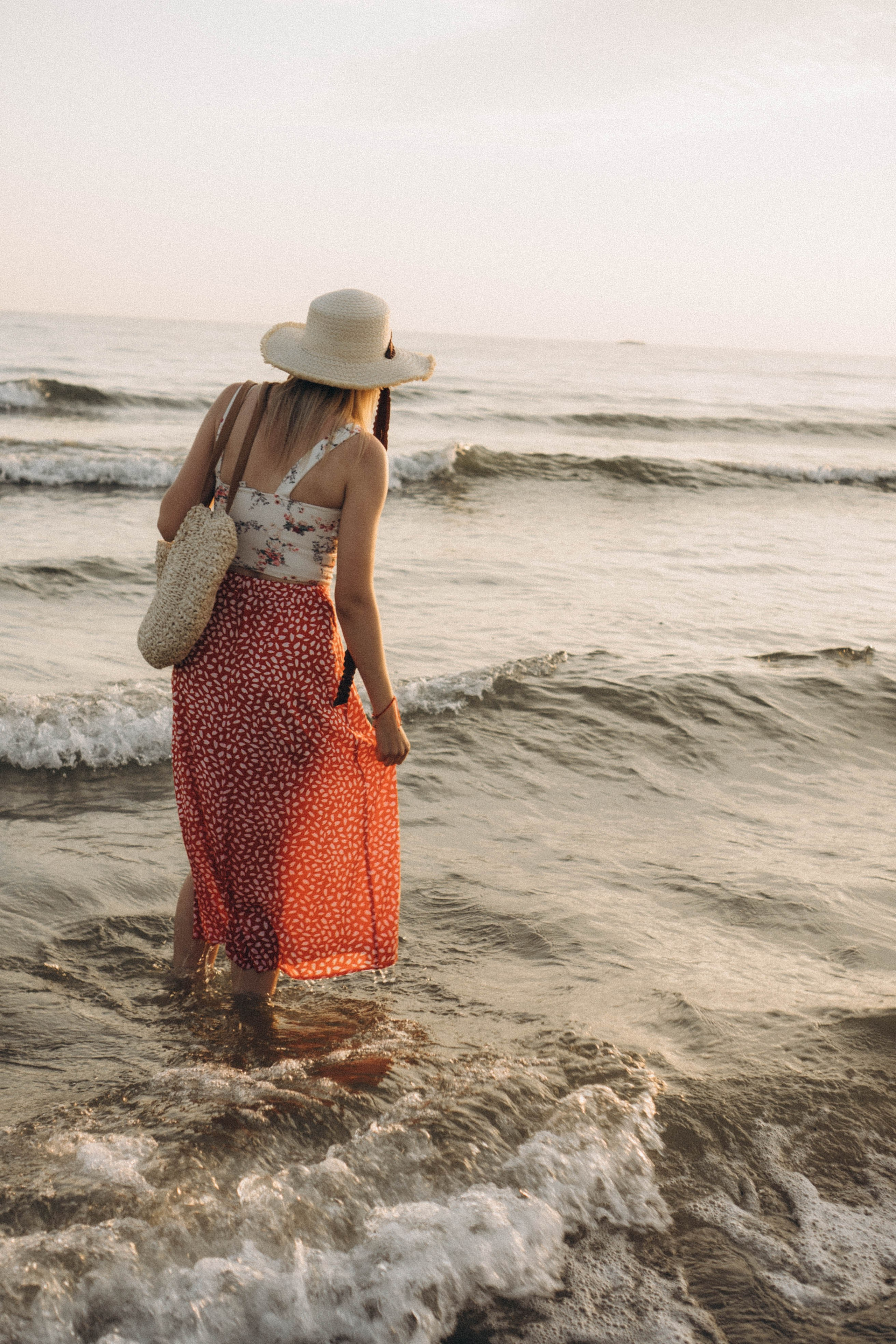 Июльский вечер на берегу черного моря. Профессиональный фотограф, Санкт-Петербург — Виктория Богомолова