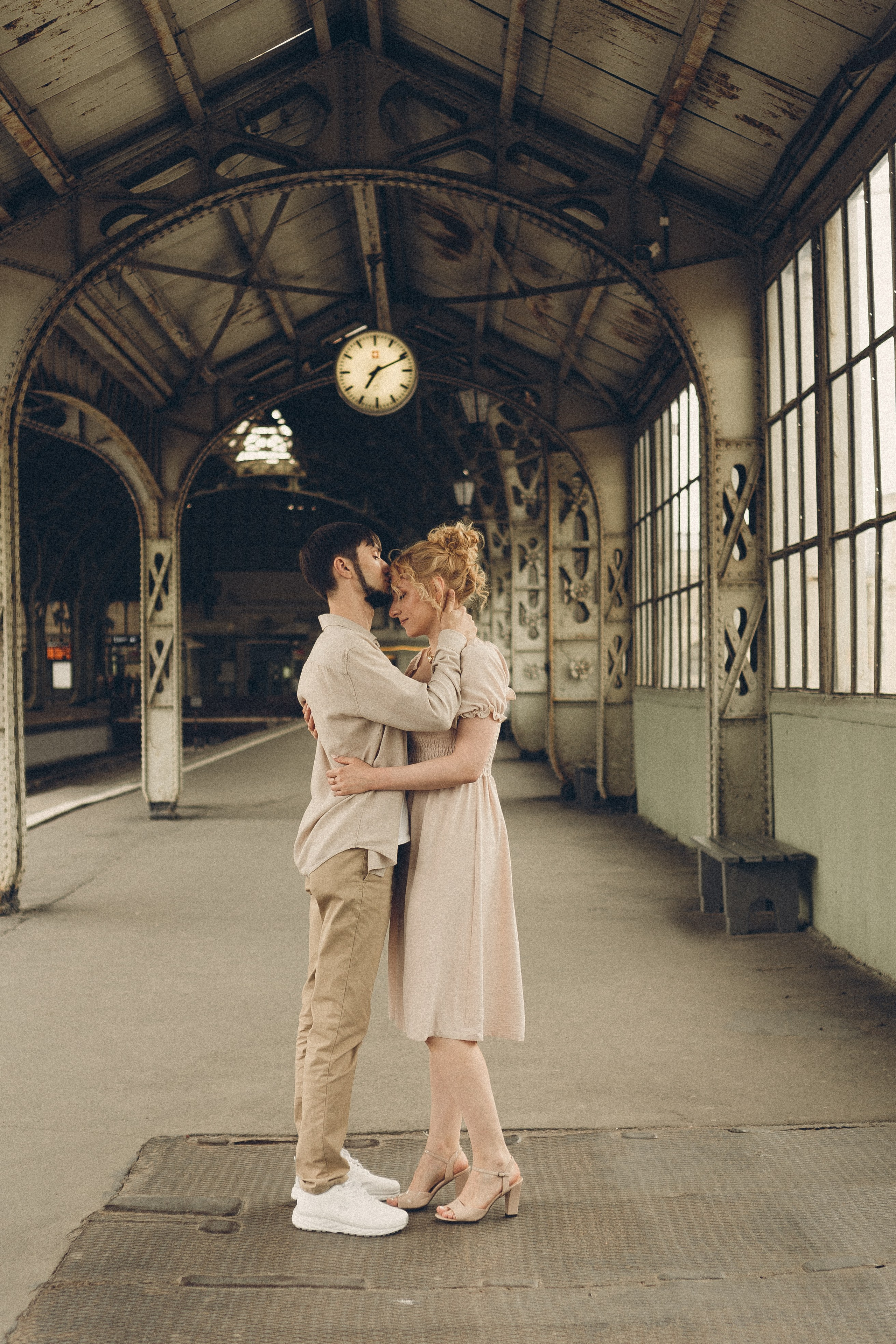 ПРОГУЛКА НА ВИТЕБСКОМ ВОКЗАЛЕ. Профессиональный фотограф, Санкт-Петербург — Виктория Богомолова