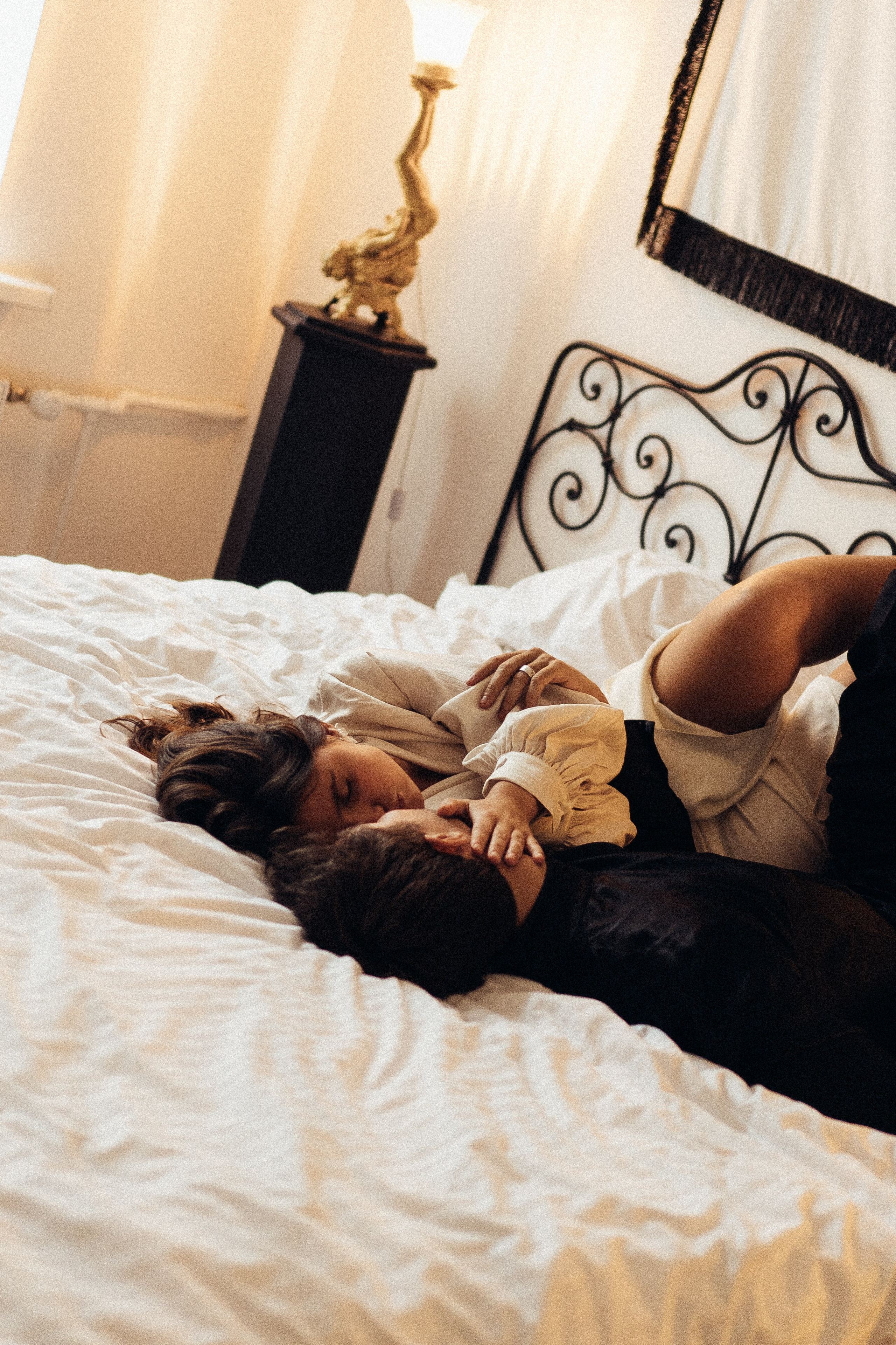 УТРО ЖЕНИХА И НЕВЕСТЫ В ПИТЕРСКОЙ КВАРТИРЕ И СЬЕМКА С СВАДЕБНЫХ ОБРАЗАХ. Профессиональный фотограф, Санкт-Петербург — Виктория Богомолова