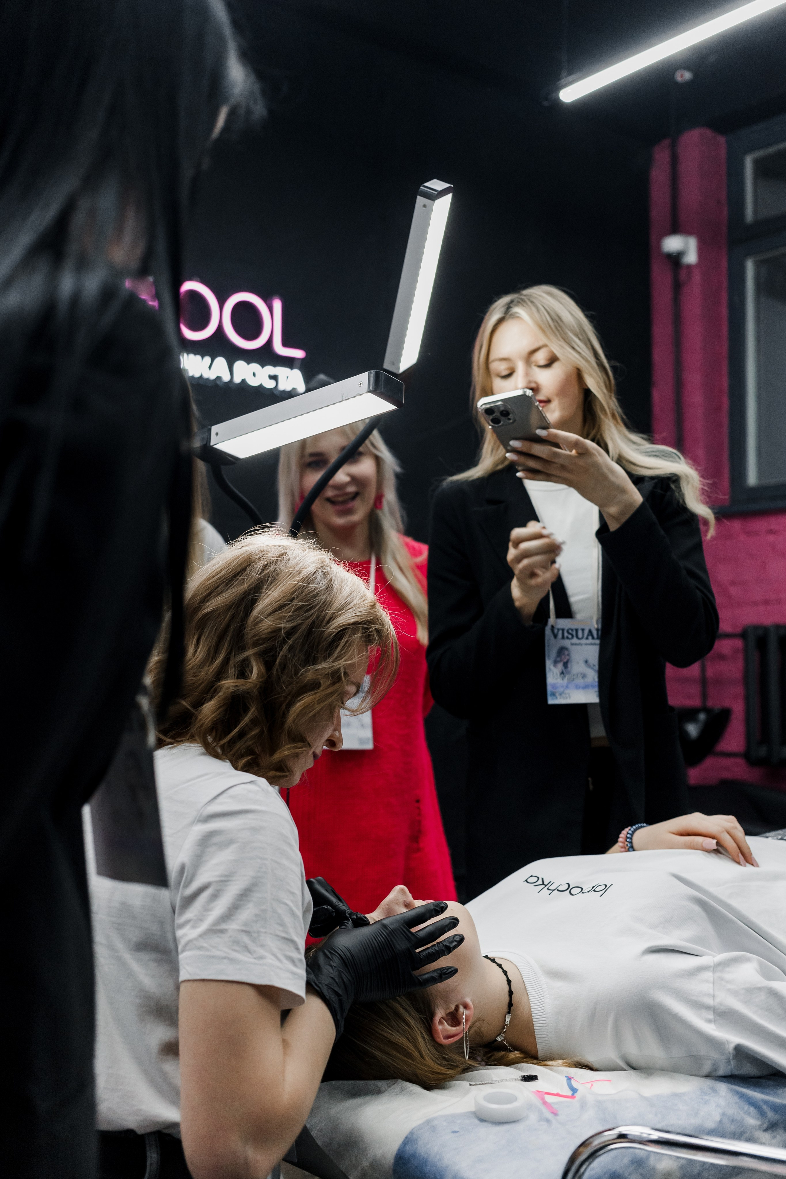 Репортаж бьюти-конференции. КОНТЕНТ ФОТОГРАФ