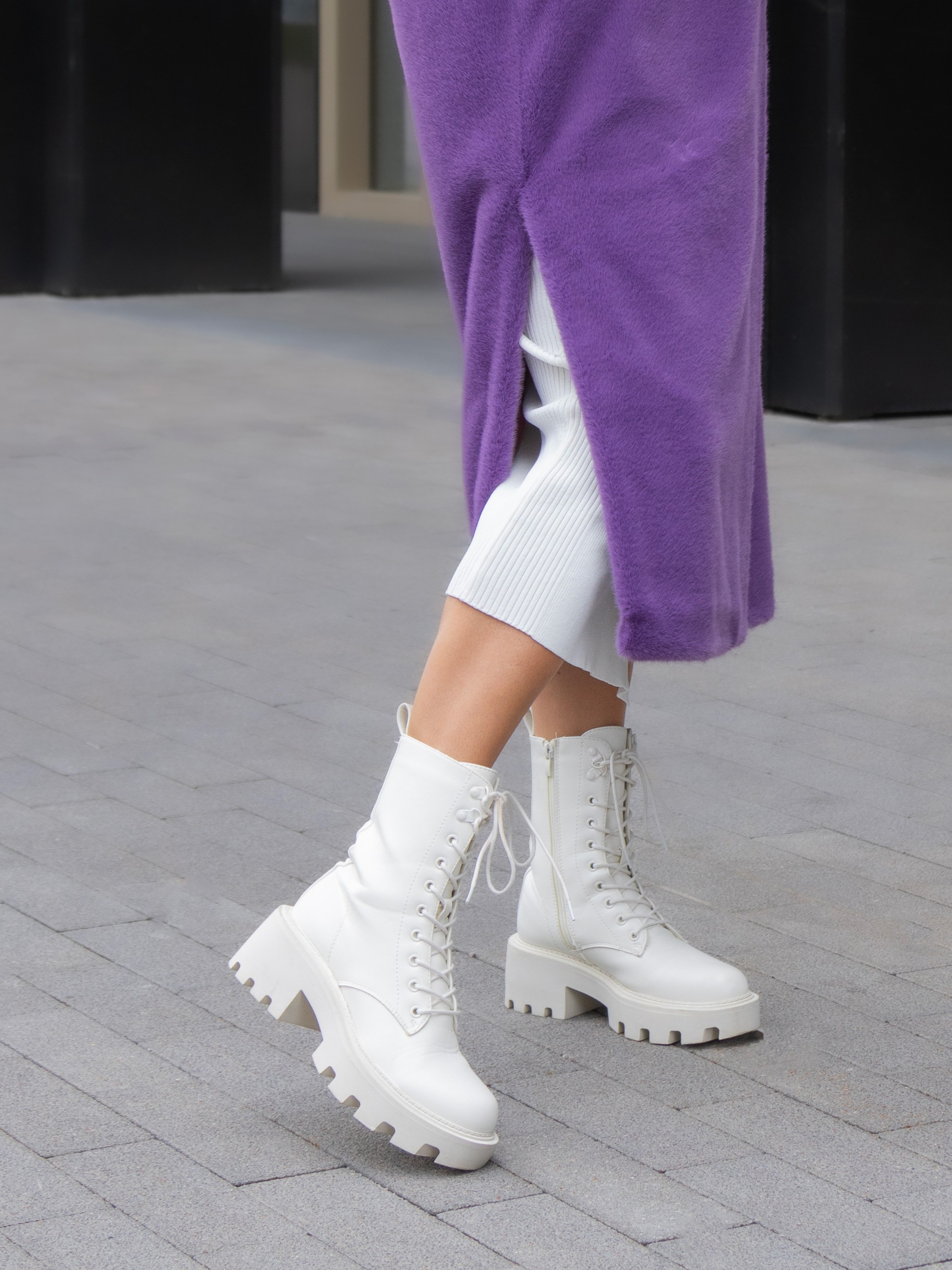 Шубы и пальто STREET. Фотостудия для Wildberries Ozon