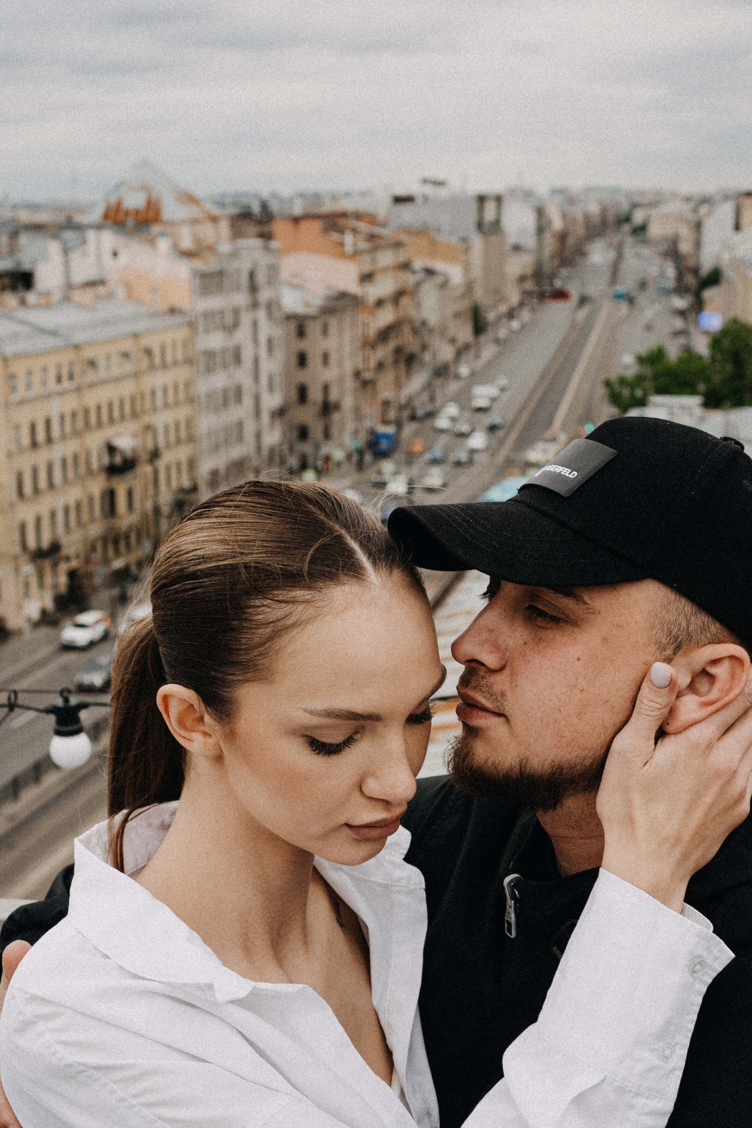 МЫ ГУЛЯЛИ ПРО КРЫШАМ ПИТЕРА. Профессиональный фотограф, Санкт-Петербург — Виктория Богомолова